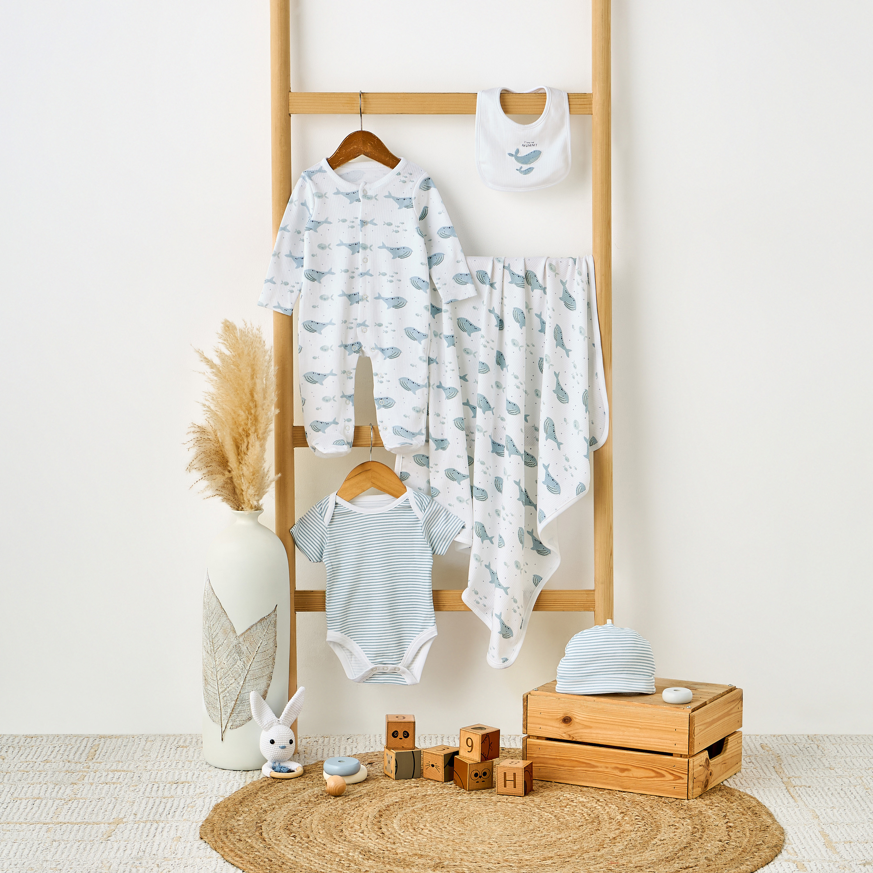 Set of 5 Juniors Clothing Gift Set with Whale Print-baby-boys-clothing-setsandcoords-image-9