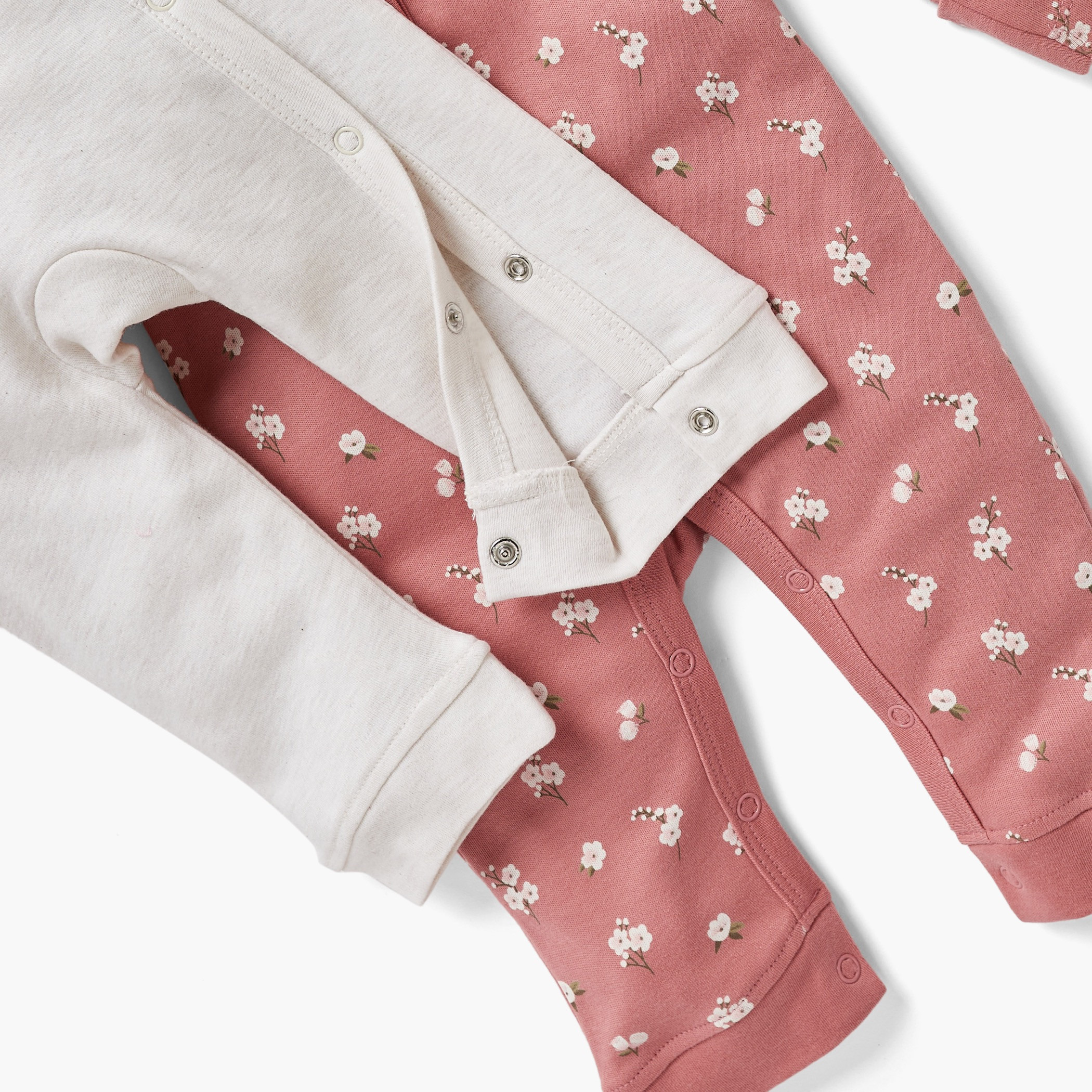 Juniors Printed Sleepsuit with Long Sleeves and Button Closure - Set of 3-baby-girls-clothing-nightwear-sleepsuits-image-5