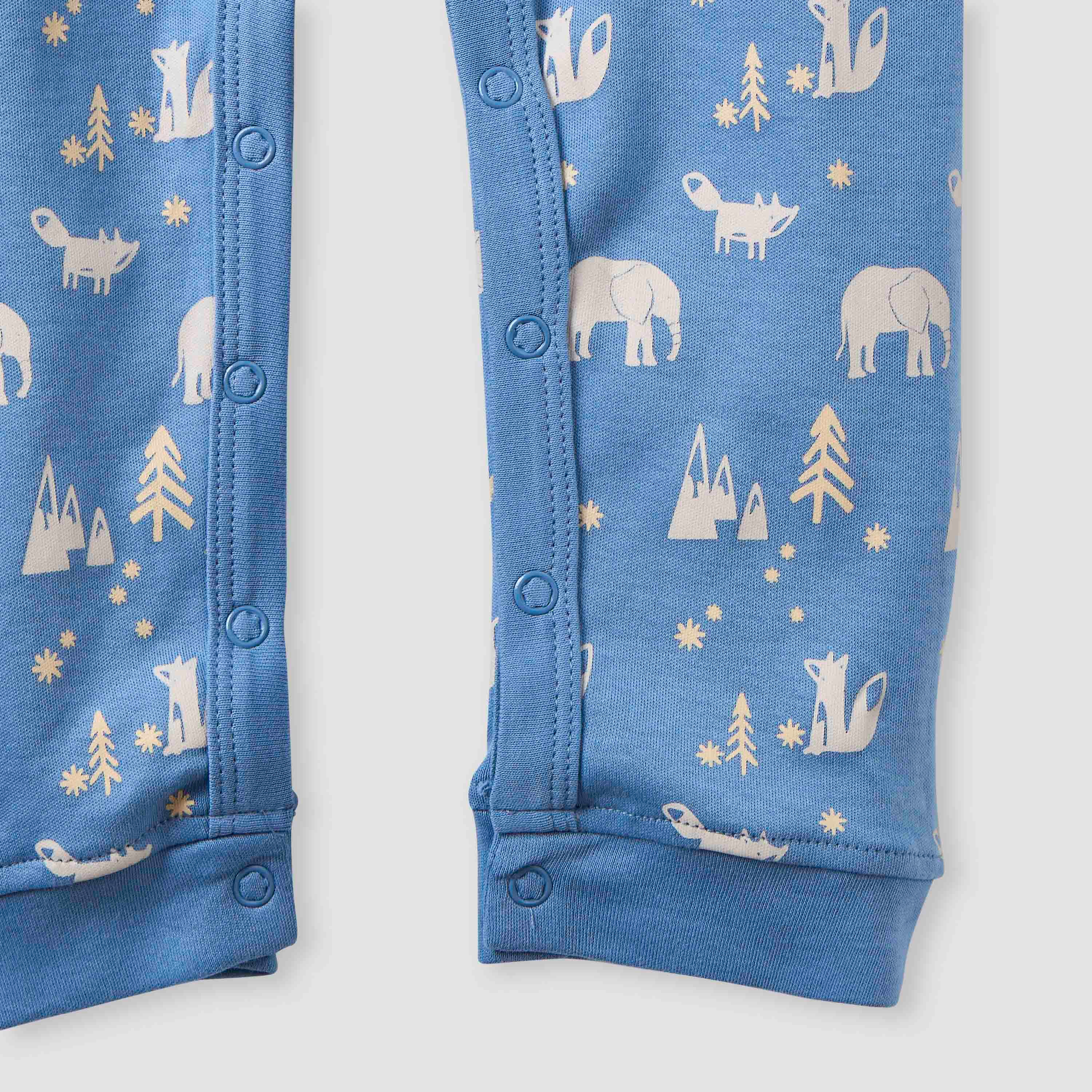 Juniors Assorted Sleepsuit with Long Sleeves and Button Closure - Set of 3-baby-boys-clothing-nightwear-sleepsuits-image-7