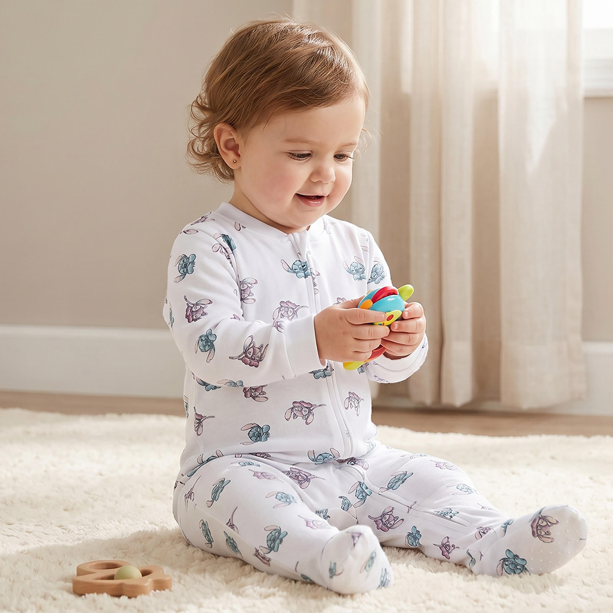 طقم بدلة نوم قطن بياقة ماندارين وأكمام طويلة بطبعات ستيتش وأنجل 3 قطع من ديزني-baby-girls-clothing-nightwear-sleepsuits-image-2