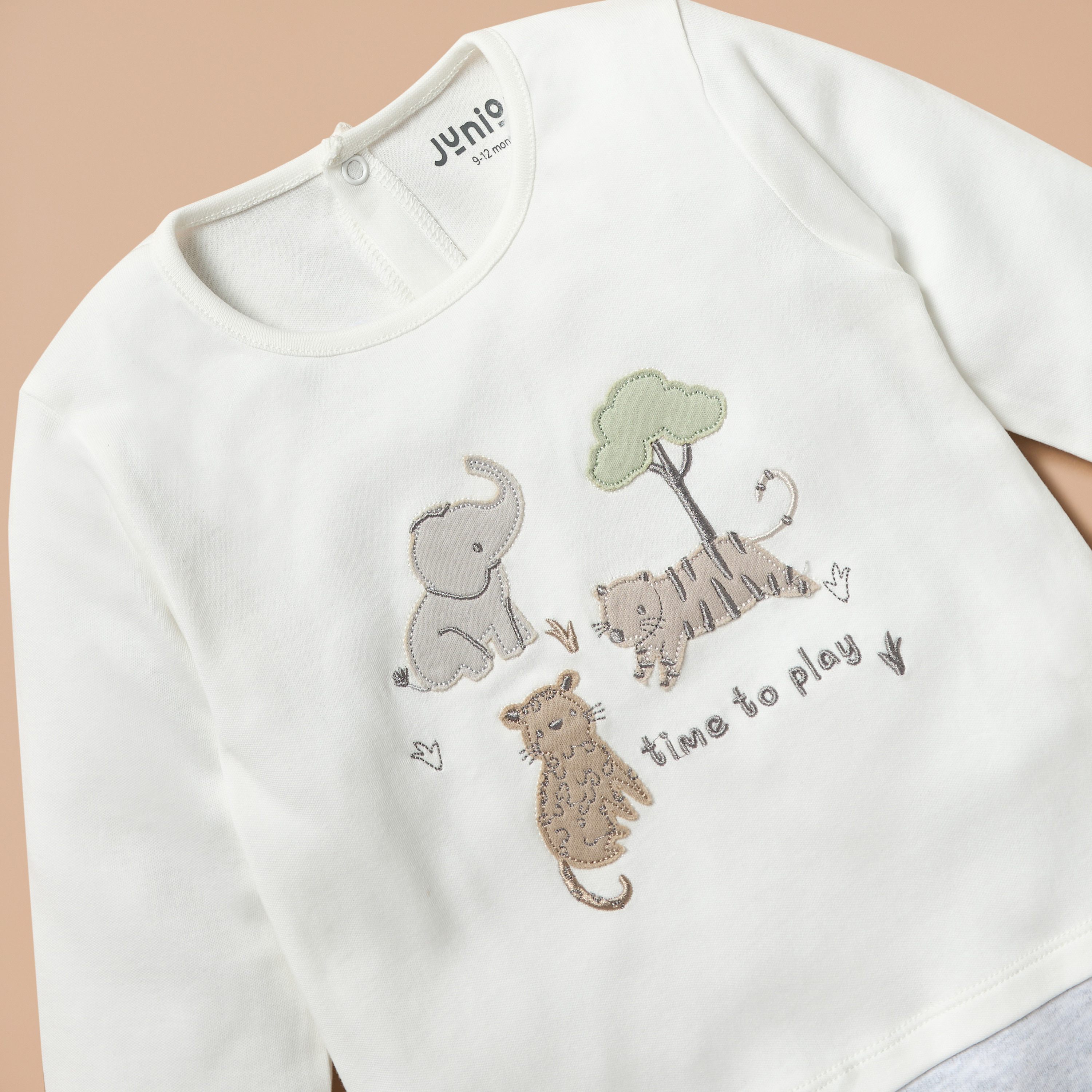 بدلة نوم بأقدام وتزيينات سفاري وأكمام طويلة من جونيورز-baby-boys-clothing-nightwear-sleepsuits-image-3