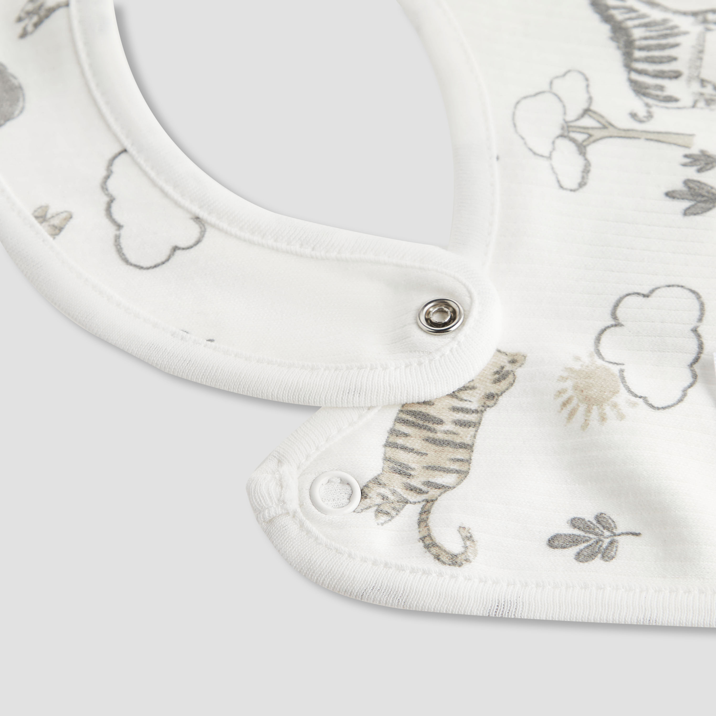 Juniors Baby Bib with Safari Print - Cotton-baby-feeding-bibs-image-3