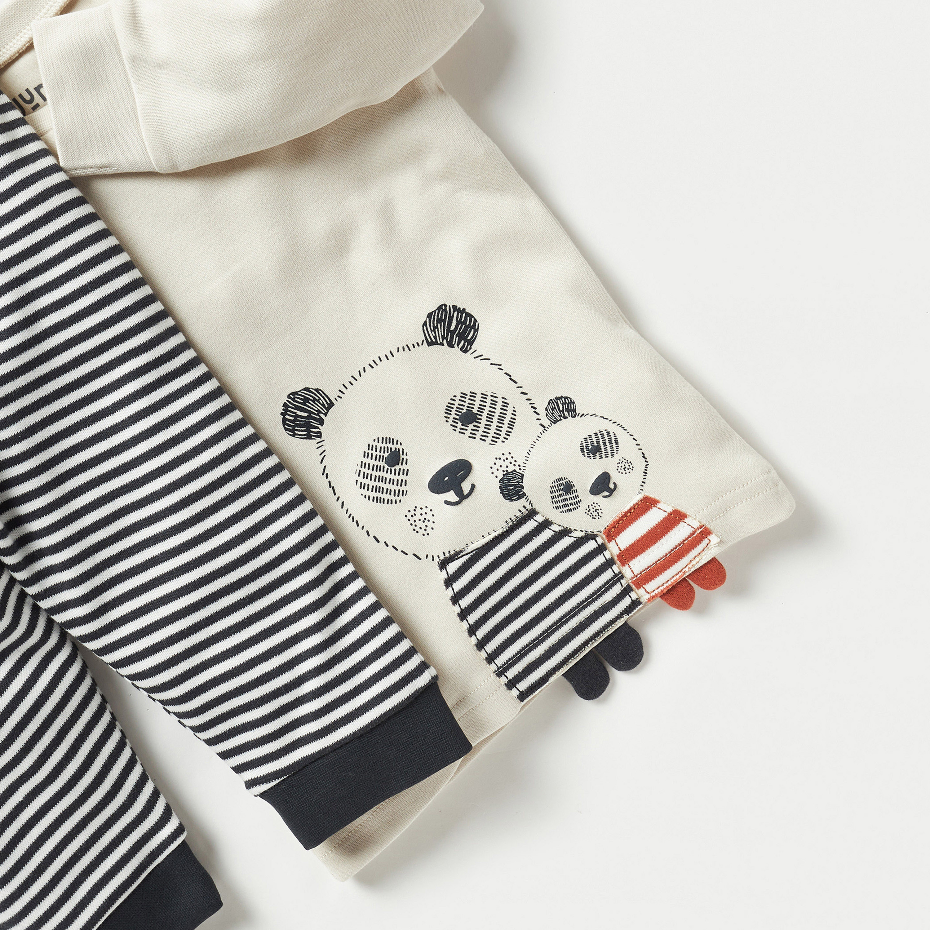 طقم بنطلون بيجاما وتيشيرت بطبعات دب مع زخارف من جونيورز-baby-boys-clothing-nightwear-pyjamasets-image-5