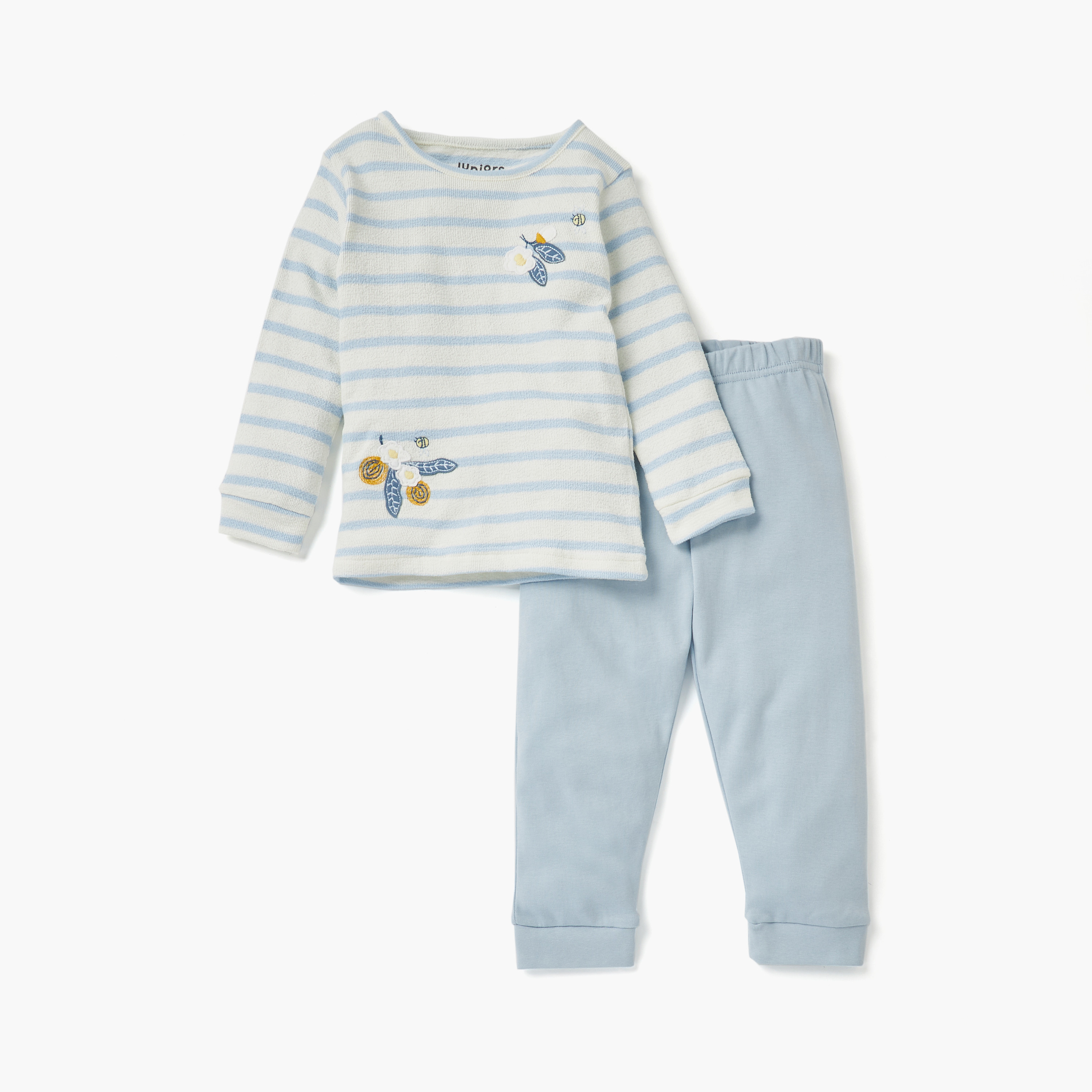 Juniors Graphic Print T-shirt and Solid Pyjama Set-baby-girls-clothing-nightwear-pyjamasets-image-1