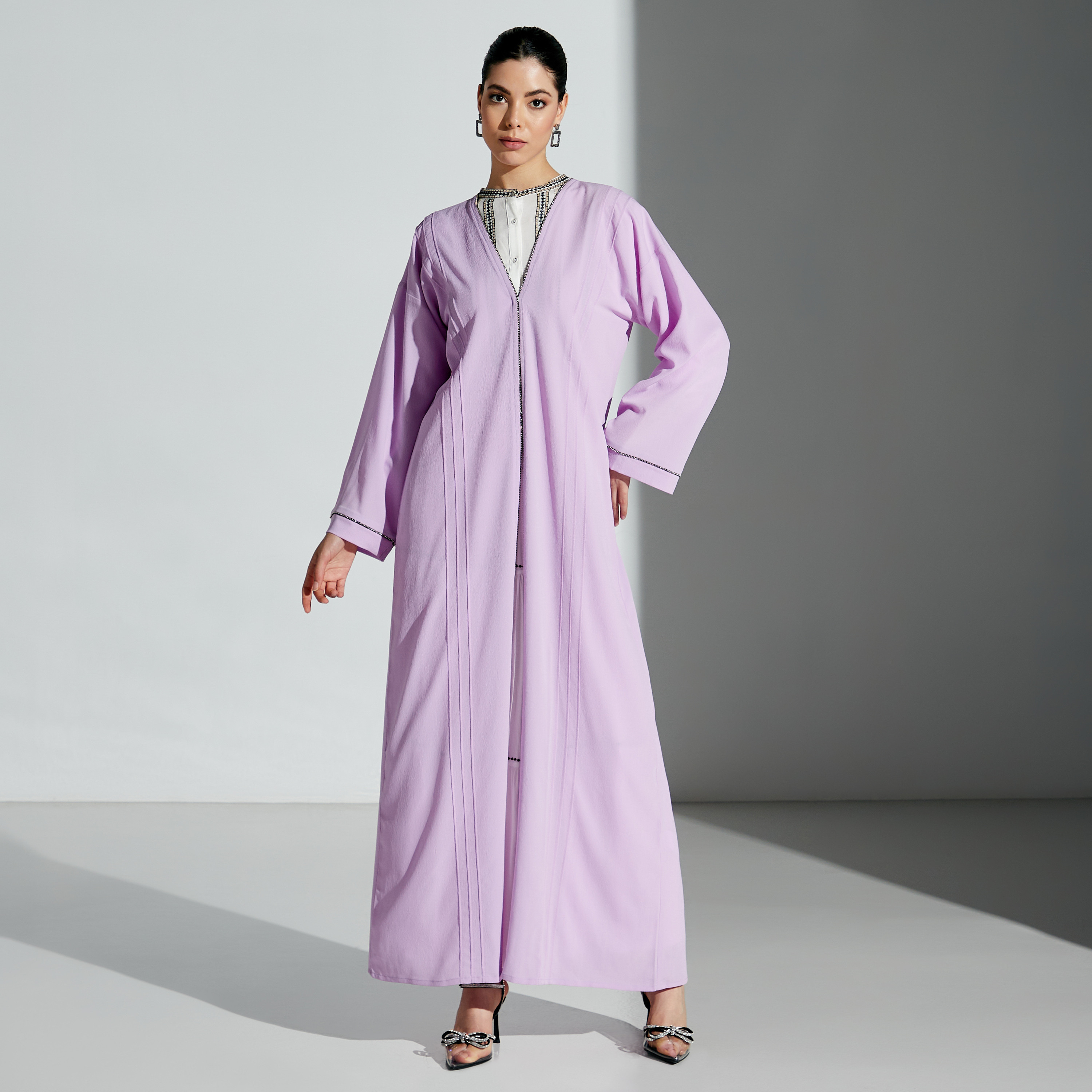 Si Noir Embellished Abaya with Pintuck Detail-women-arabicclothing-abayas-image-1