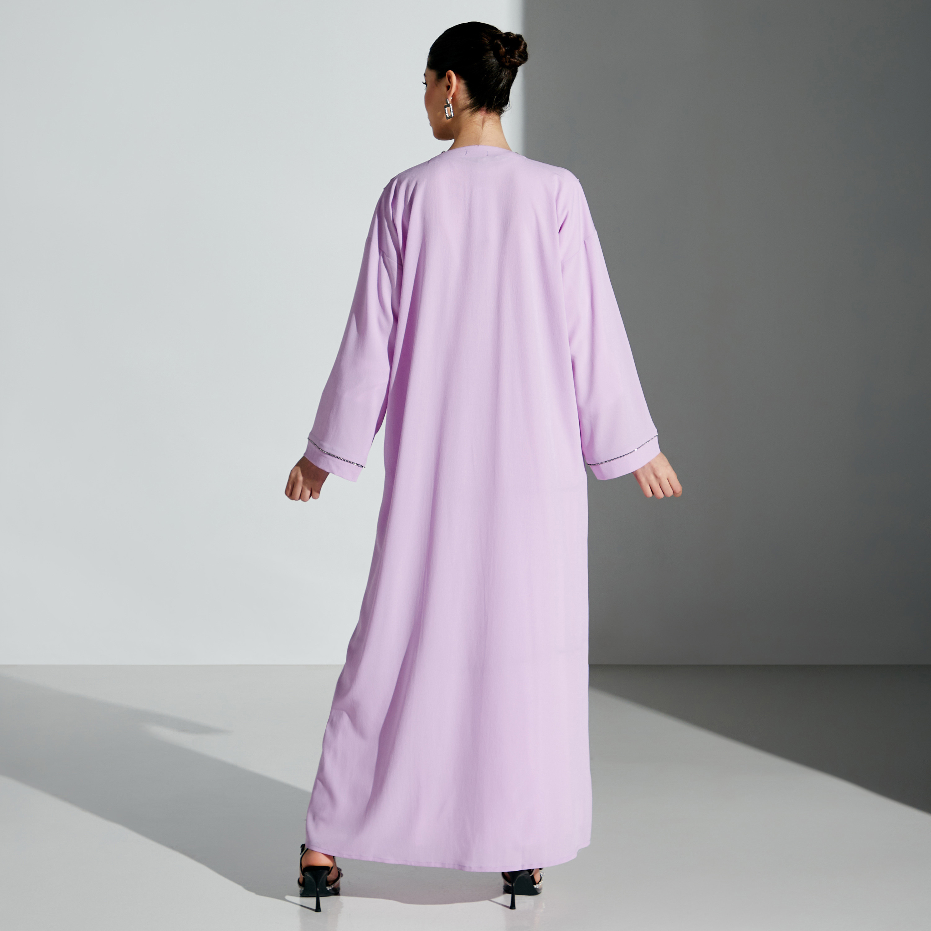 Si Noir Embellished Abaya with Pintuck Detail-women-arabicclothing-abayas-image-5