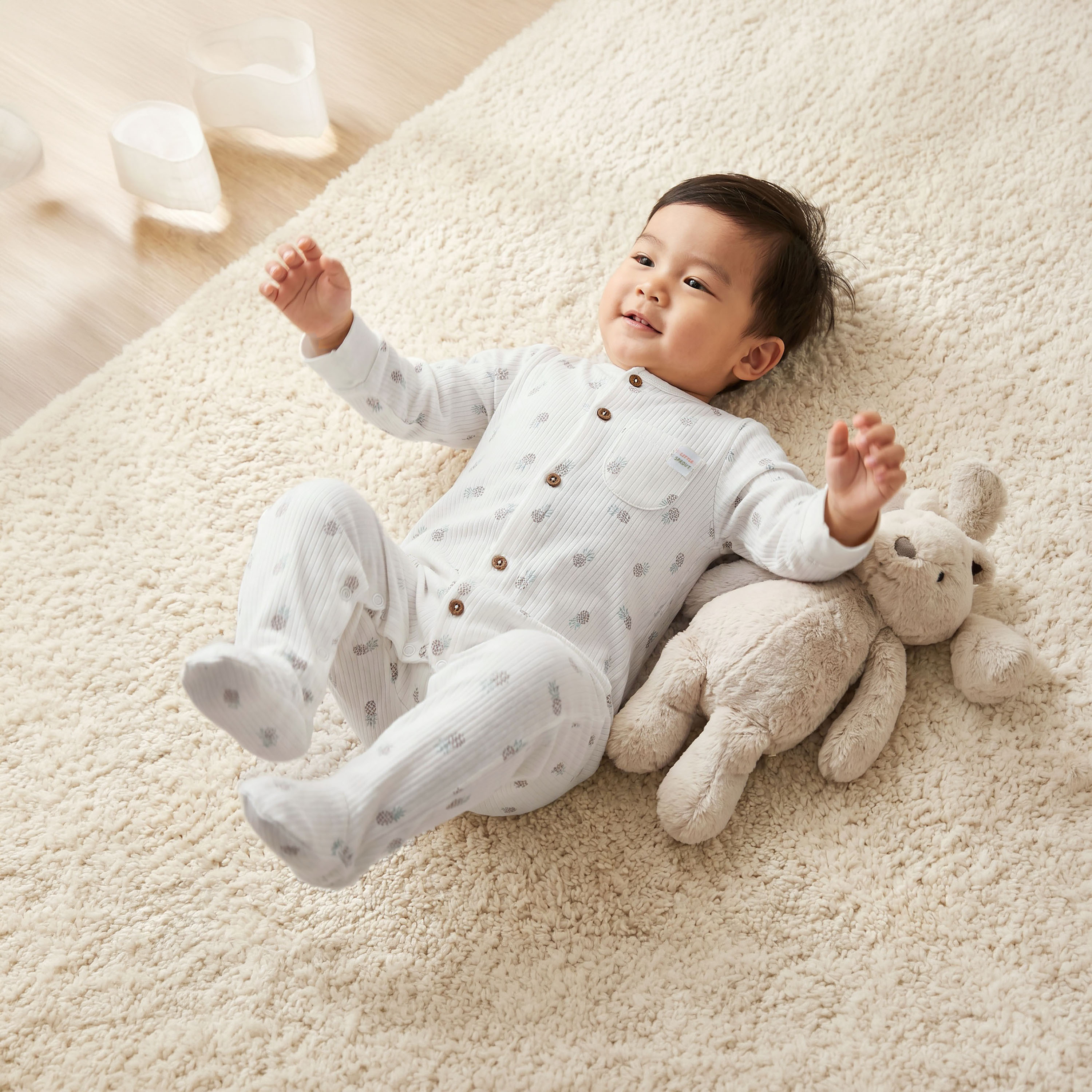 بدلة نوم قطن بياقة ضيقة وأكمام طويلة وطبعات من جونيورز-baby-boys-clothing-nightwear-sleepsuits-image-1