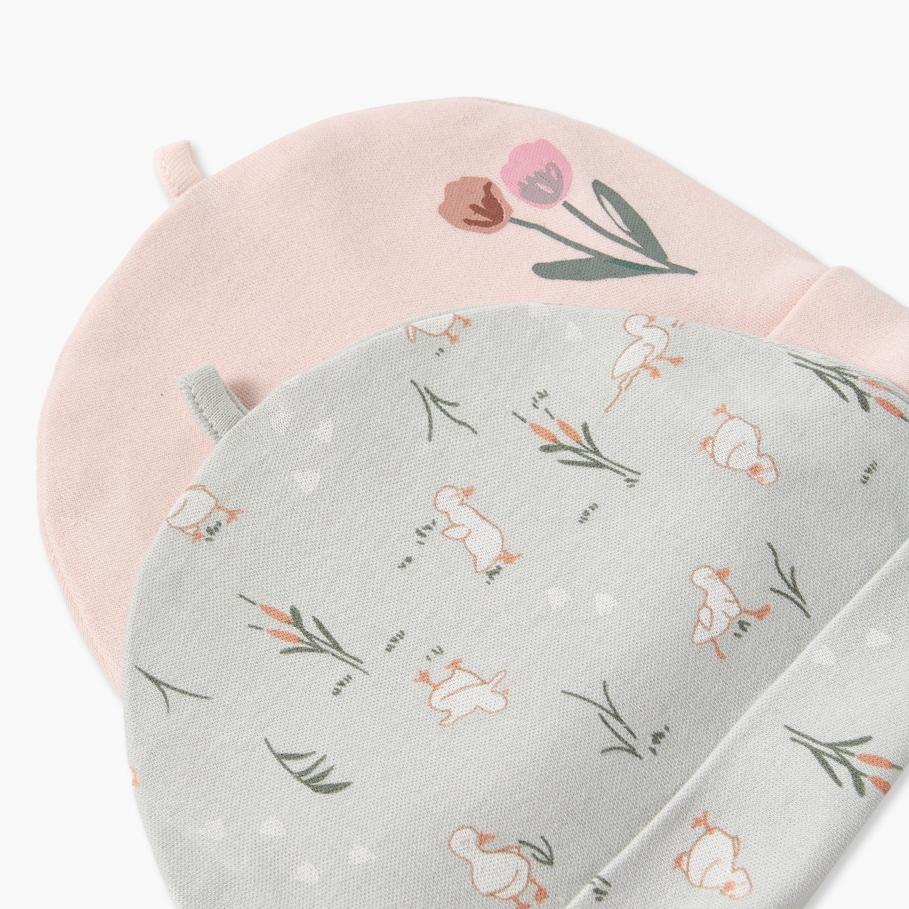 طقم قبعة كاب بطبعات نباتية من جونيورز - قطعتين-baby-girls-accessories-caps-image-6