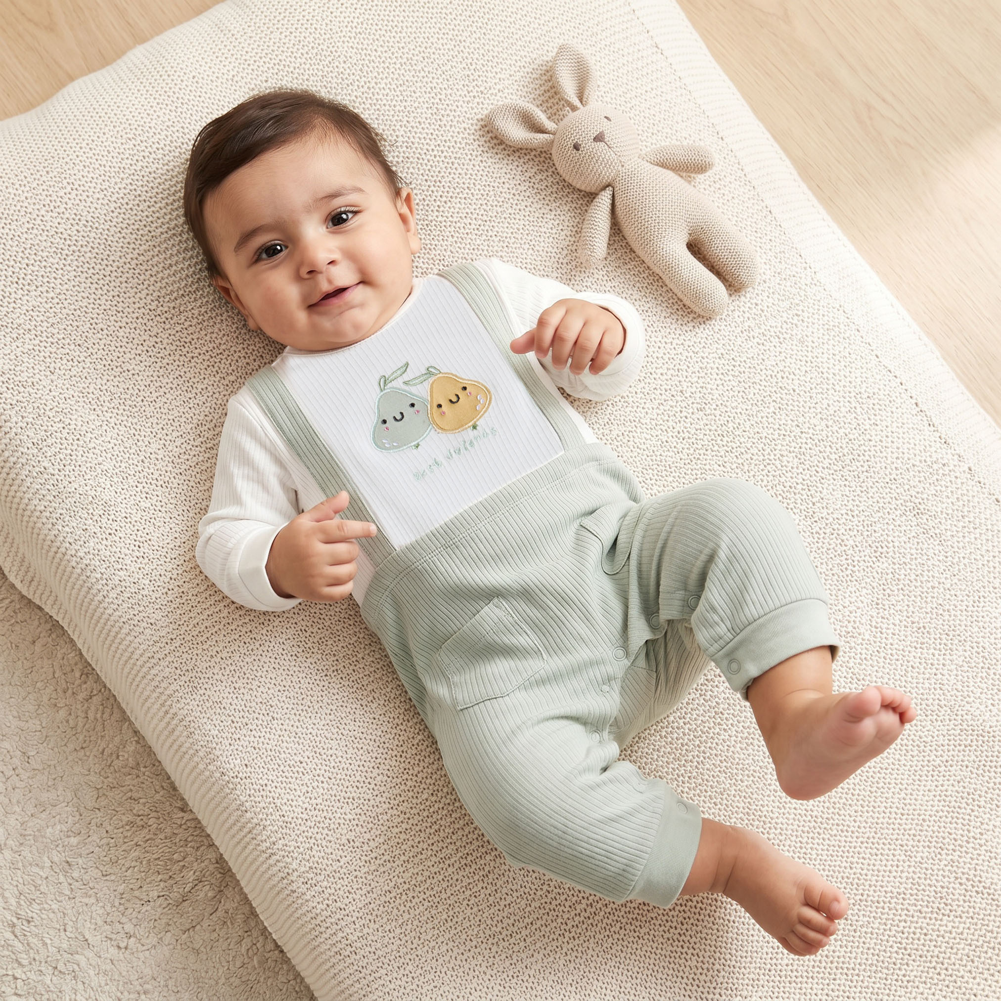 بدلة نوم قطن برقبة ضيقة وأكمام طويلة وتطريز فواكه من جونيورز-baby-boys-clothing-nightwear-sleepsuits-image-1
