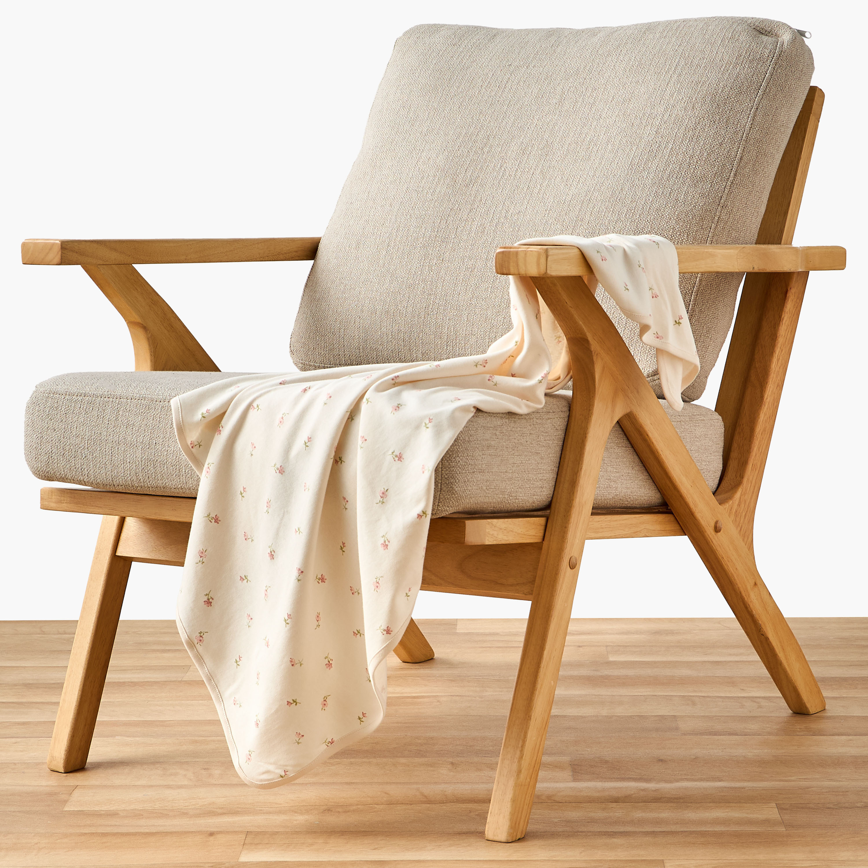 بطانيات حديثي ولادة قطن بطبعات أزهار من جونيورز - عبوة من قطعتين-baby-nursery-blanketsandswaddles-receivingblankets-image-2