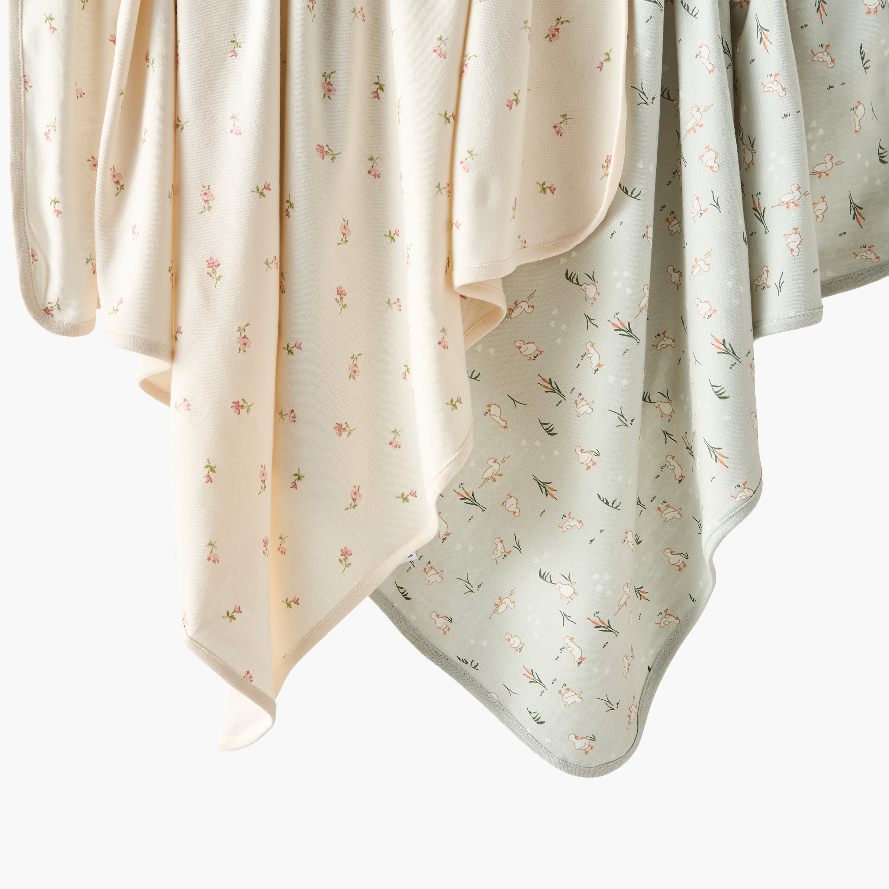 بطانيات حديثي ولادة قطن بطبعات أزهار من جونيورز - عبوة من قطعتين-baby-nursery-blanketsandswaddles-receivingblankets-image-5