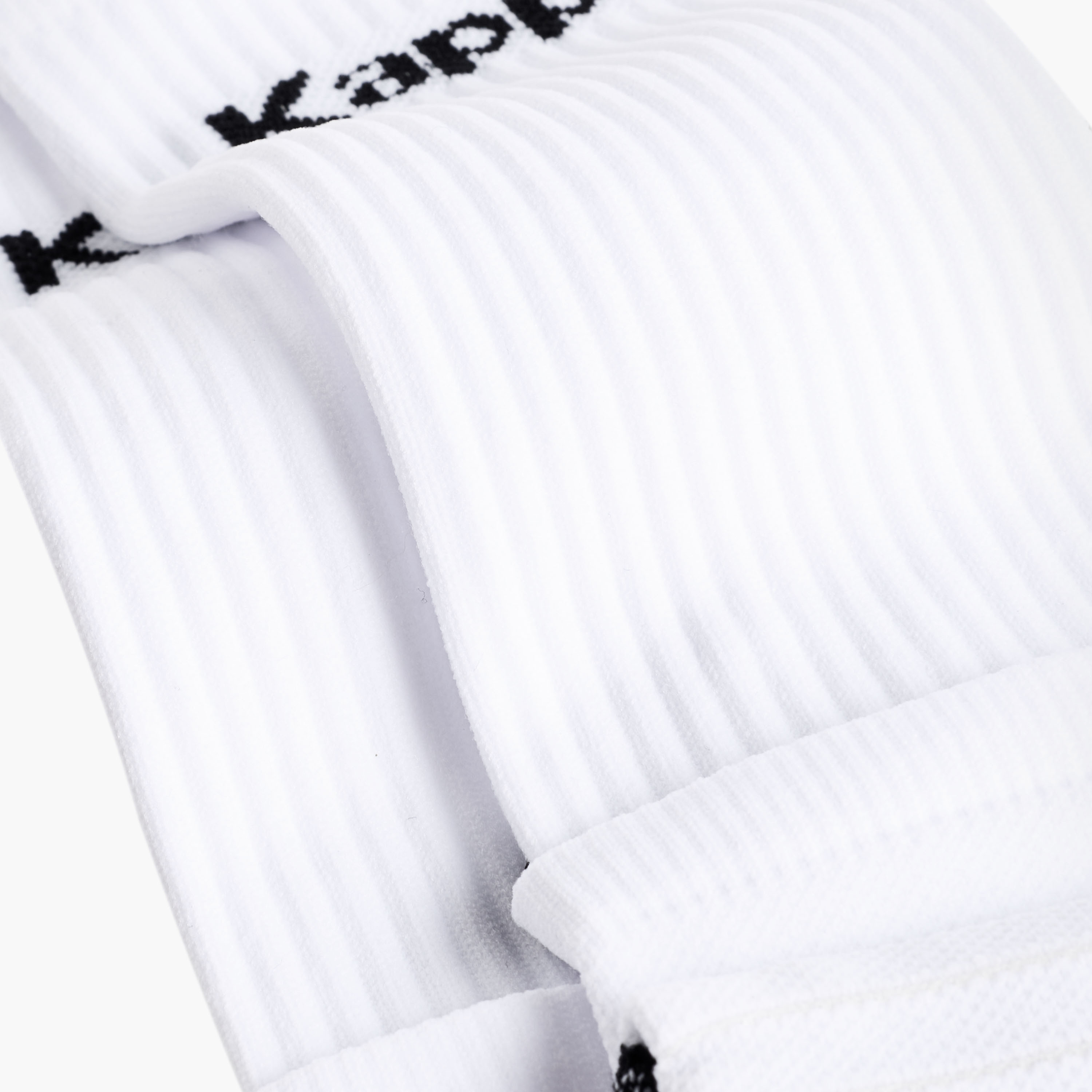 جوارب رياضية بطول متوسط للرجال من كابا-men-socks-image-3
