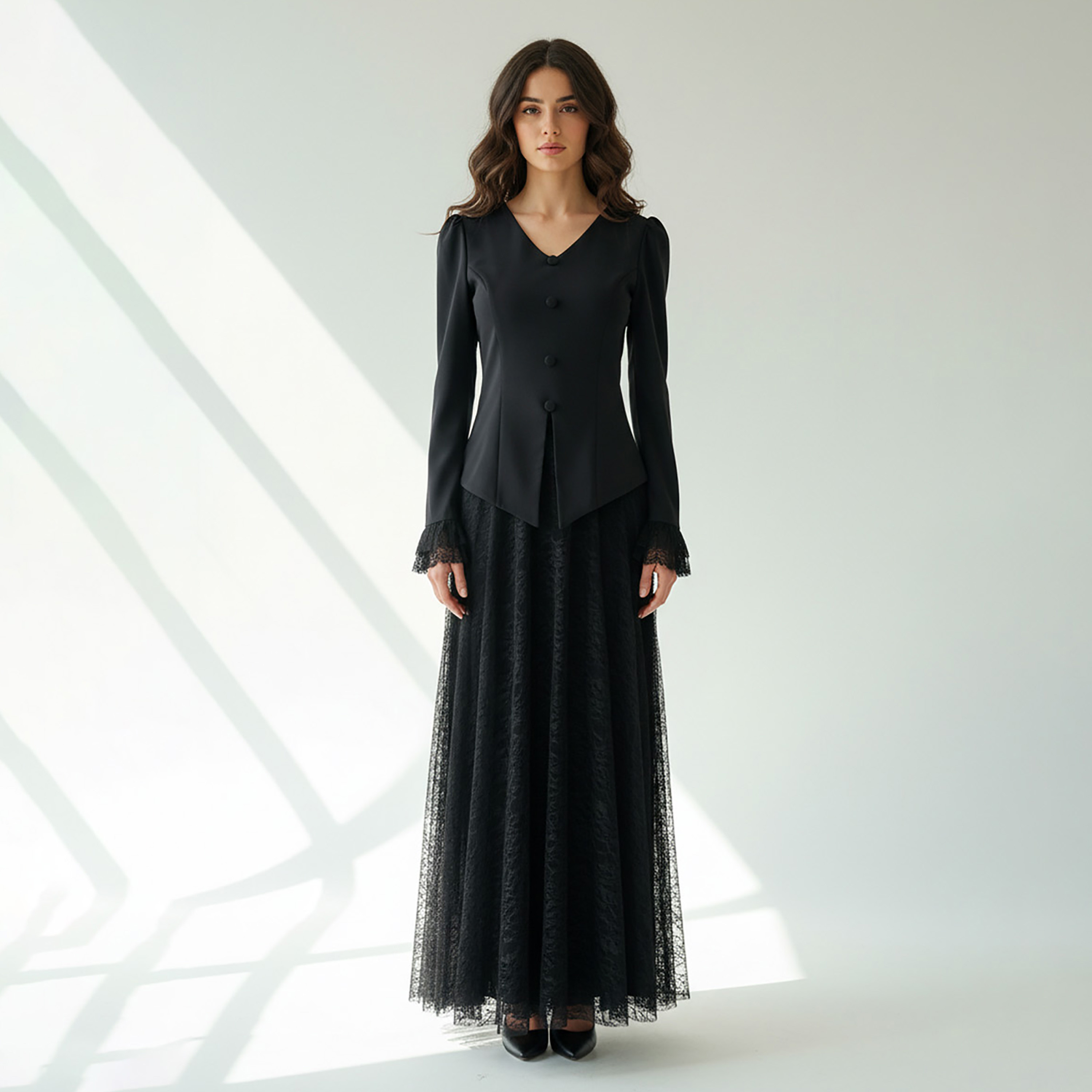 طقم سهرة حريمي بلوزة بيبلوم ضيقة قماش دانتيل مع تنورة واسعة من أكاديا-women-clothing-coordsets-image-1