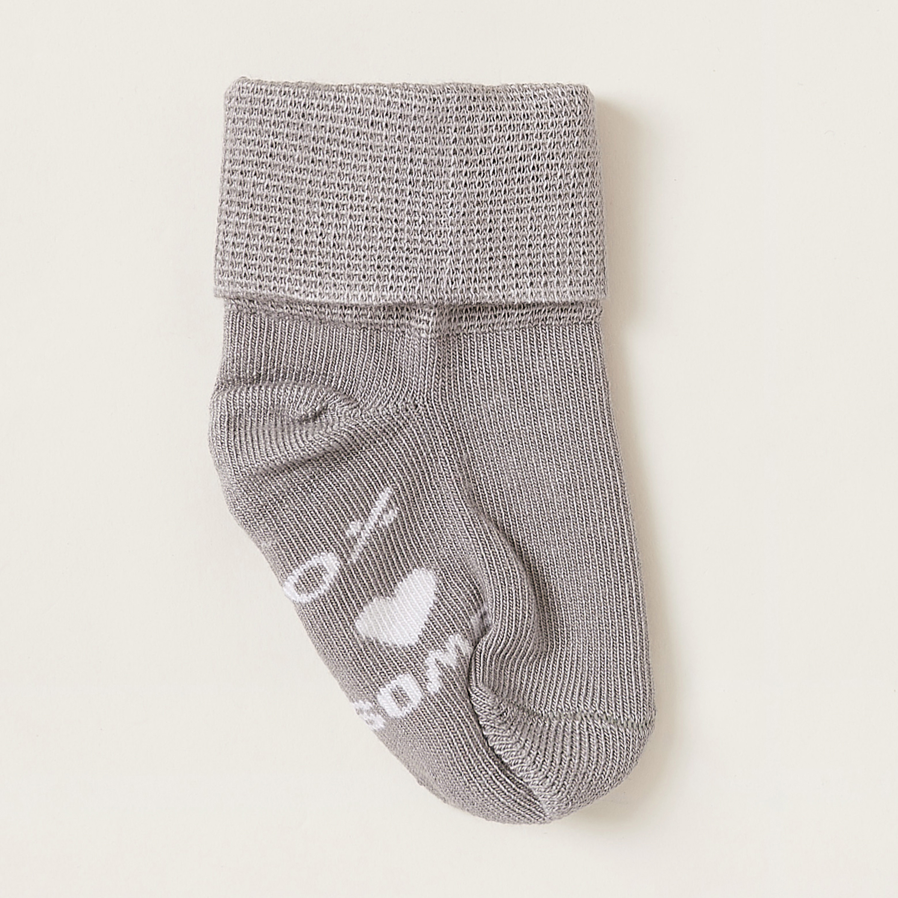 جورب بارز الملمس بطول الكاحل وتفاصيل شعار من جيجلز-promo_babyshop_Buy3for1_OMN230426-image-1
