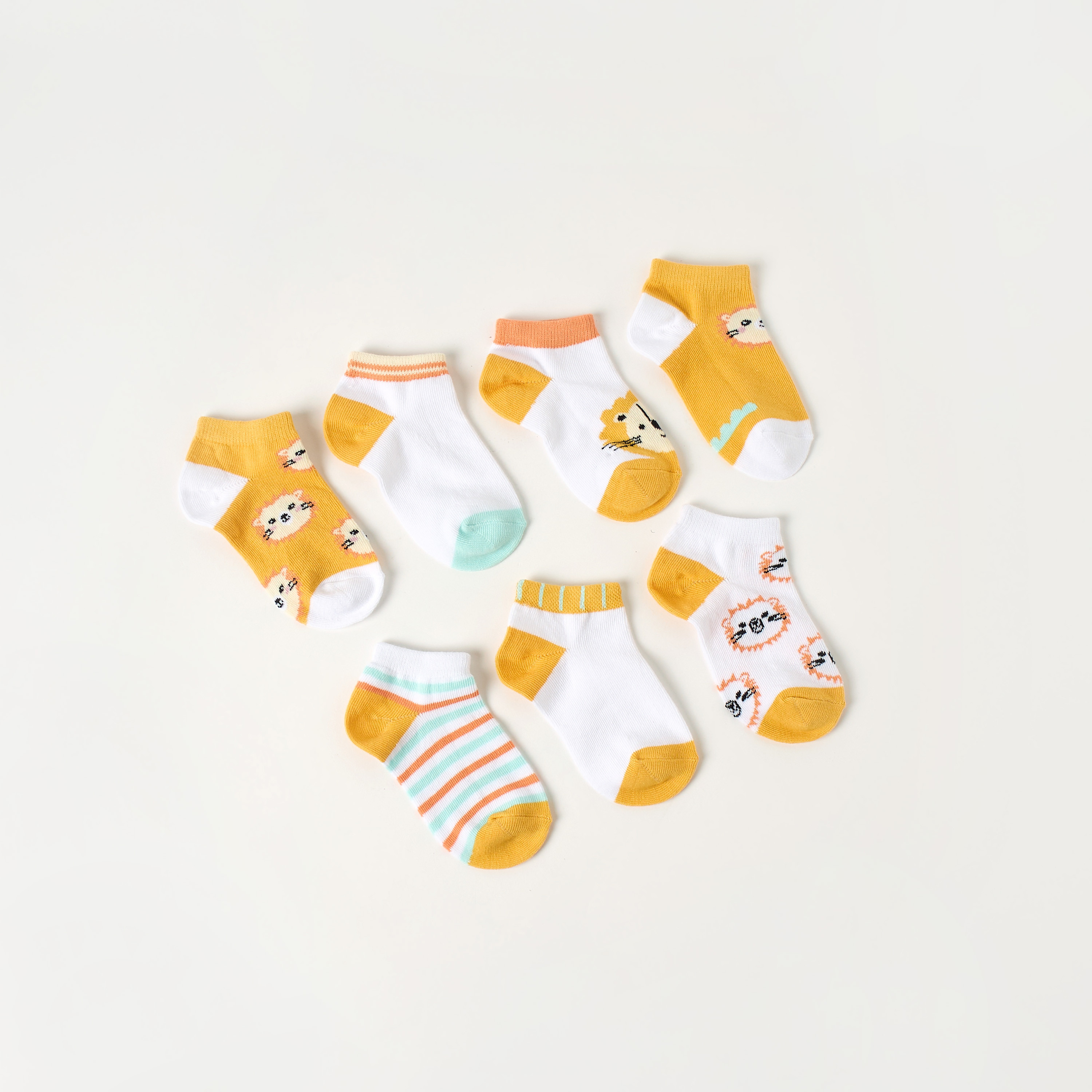 طقم جوارب 7 أزواج بطول الكاحل بطبعات من جونيورز-baby-boys-accessories-socks-image-1