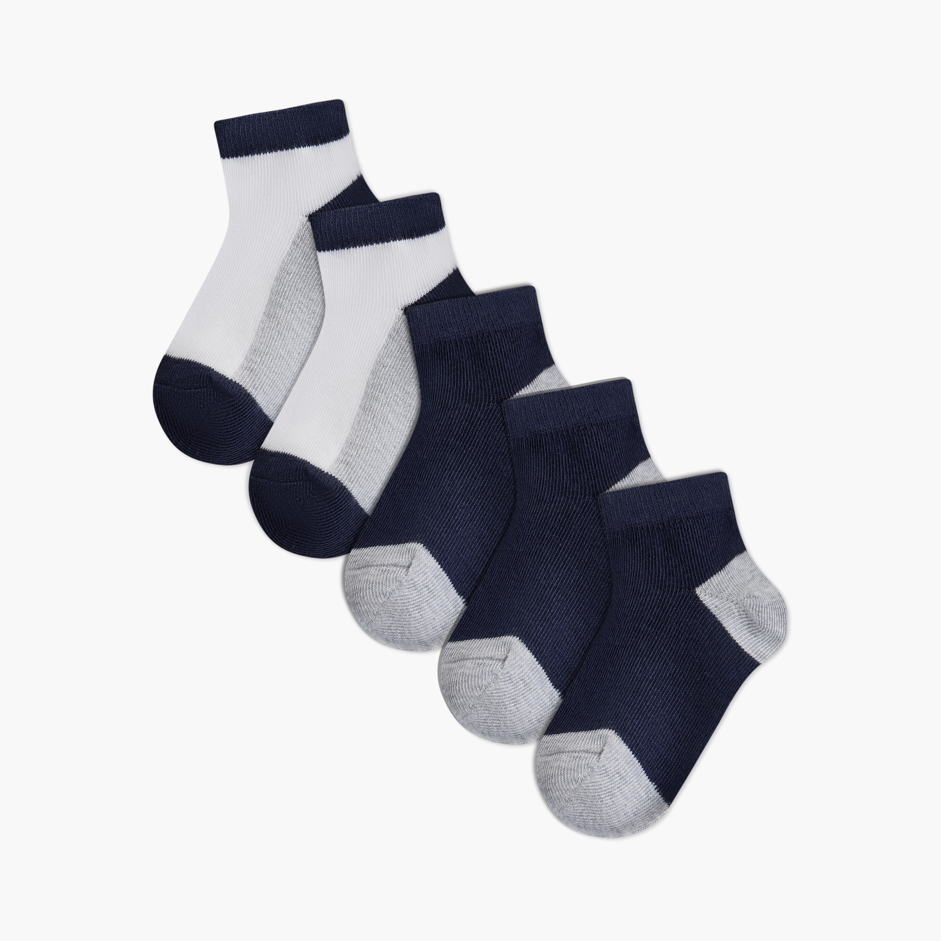 جوارب أولادي بقوالب ملونة من جونيورز - طقم من 5 أزواج-baby-boys-accessories-socks-image-1