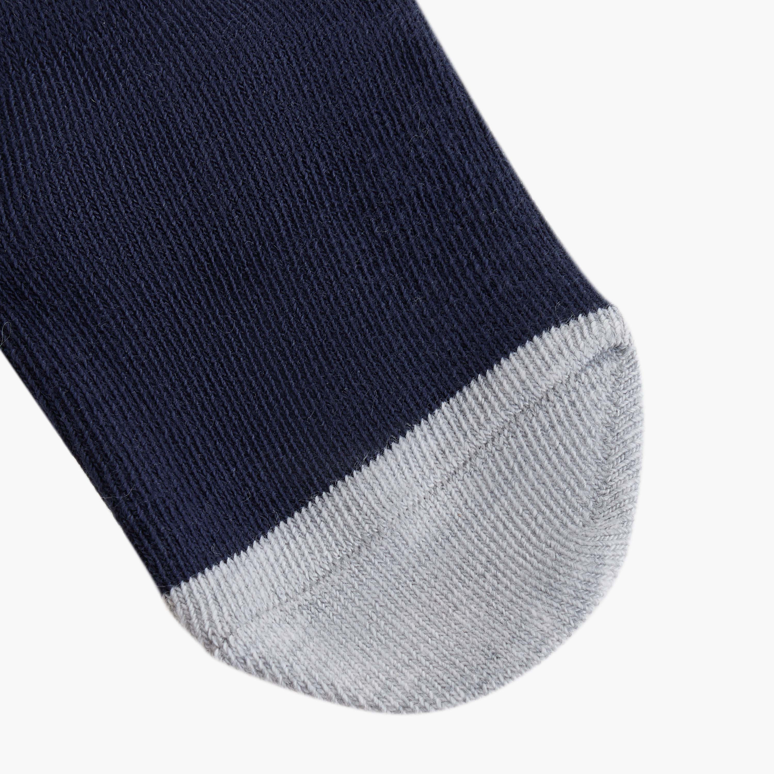 جوارب أولادي بقوالب ملونة من جونيورز - طقم من 5 أزواج-baby-boys-accessories-socks-image-5
