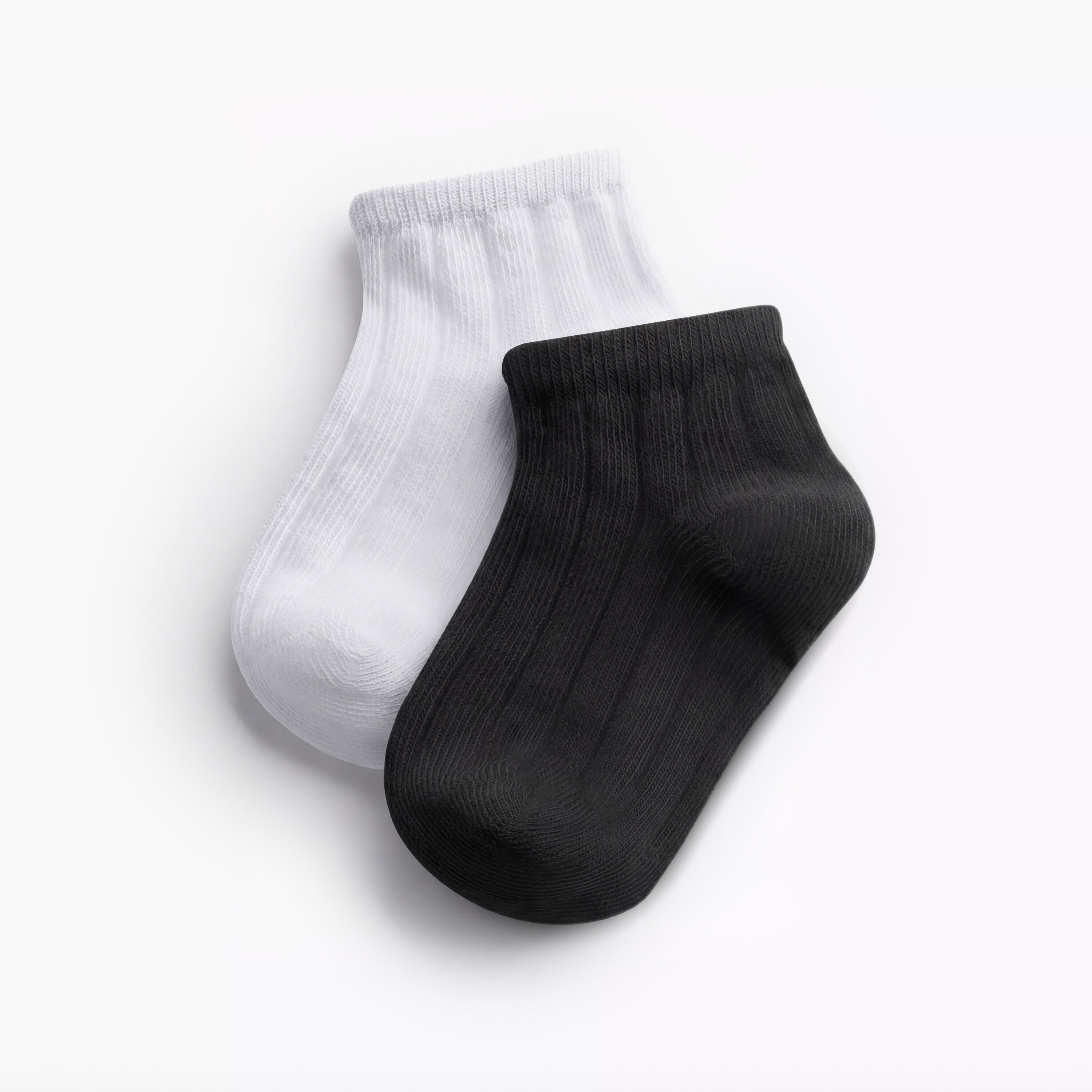 جوارب بارزة الملمس بطول الكاحل من جونيورز - طقم من زوجين-baby-boys-accessories-socks-image-5