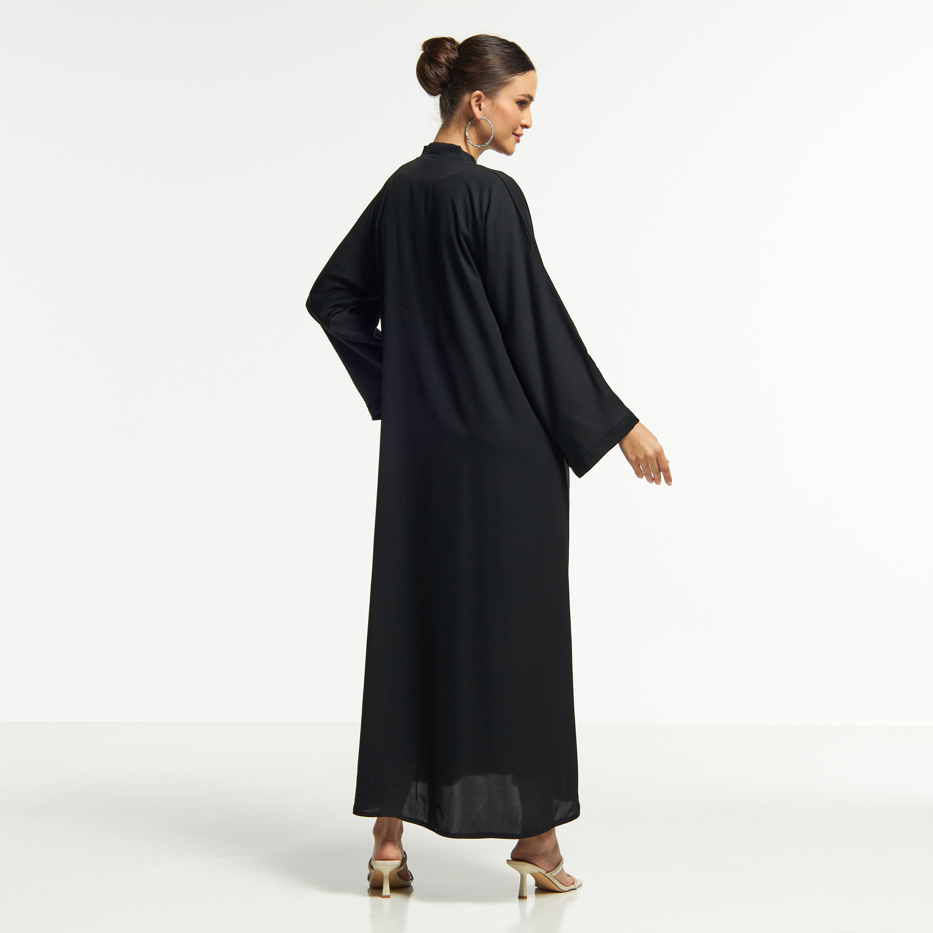عباية مزينة بالخرز بزر إغلاق من إل إس-women-arabicclothing-abayas-image-2