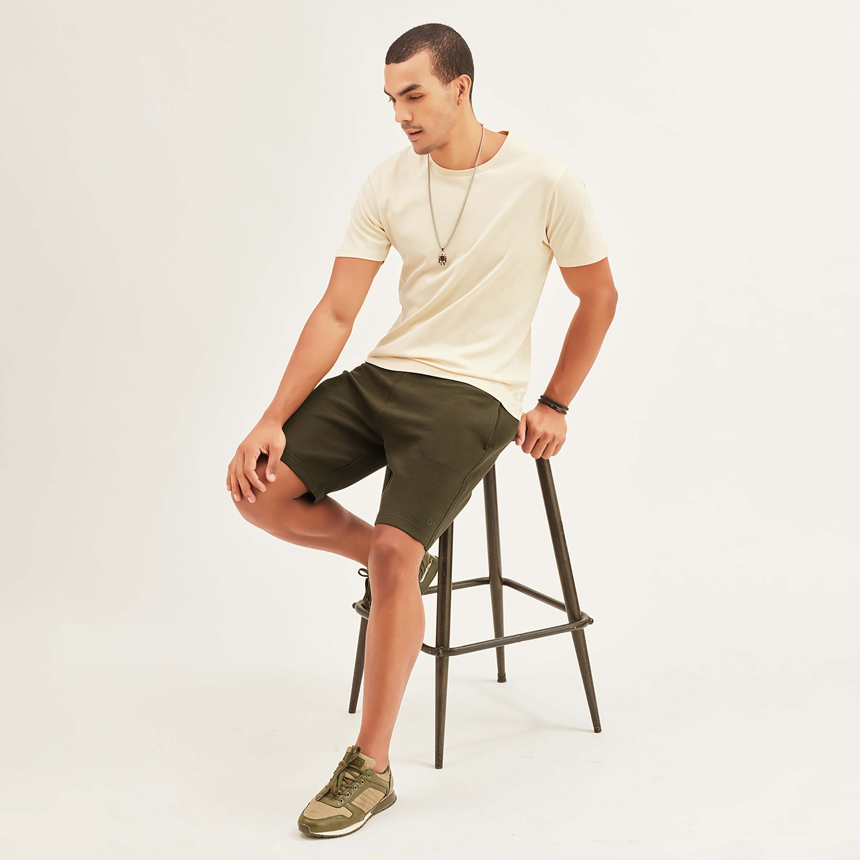 Damensch Textured Mid-Rise Elasticated Waist Shorts-men-clothing-bottoms-shorts-image-2
