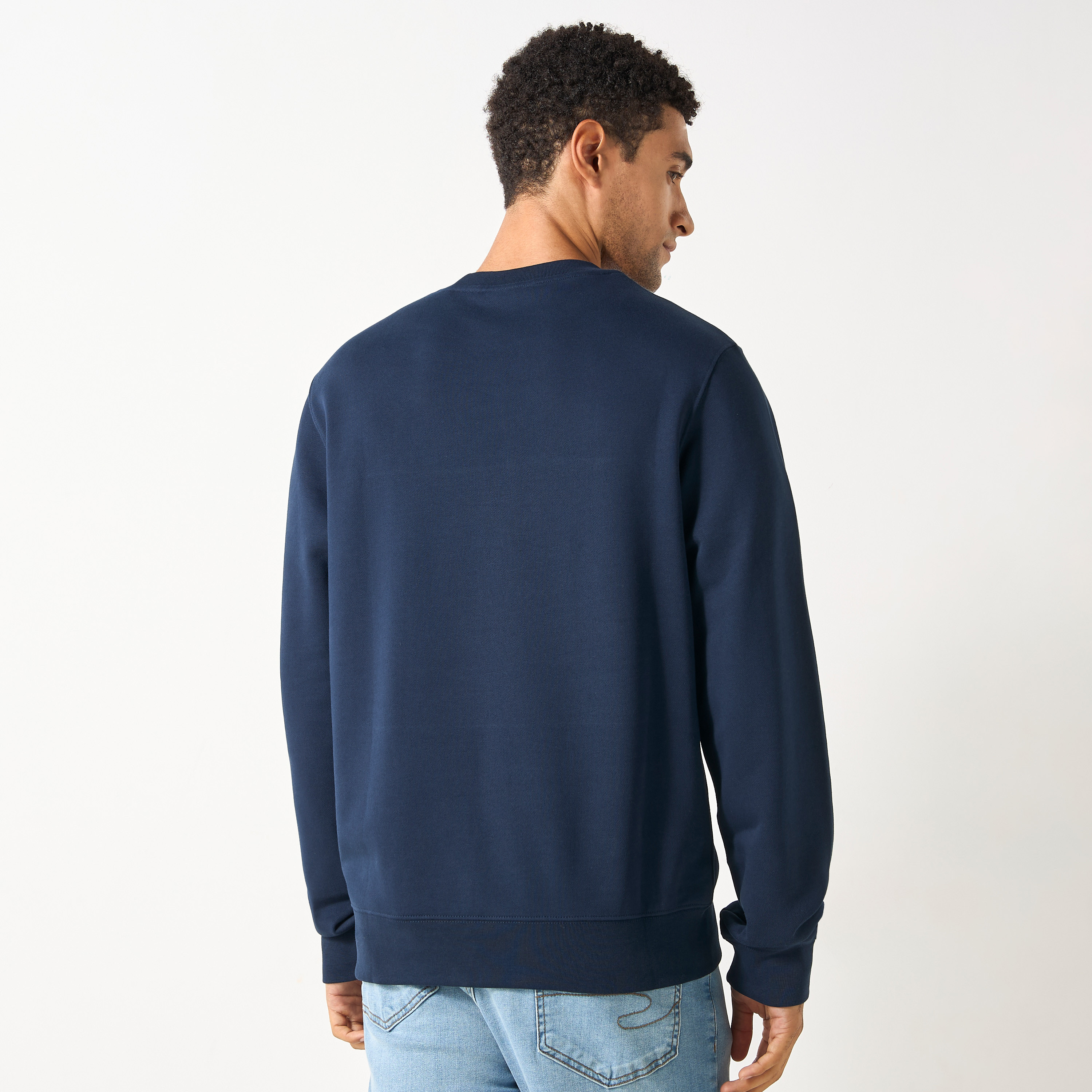 سويت شيرت بياقة ضيّقة وأكمام طويلة وطبعات من لاكوست-men-winterwear-hoodiesandsweatshirts-image-5