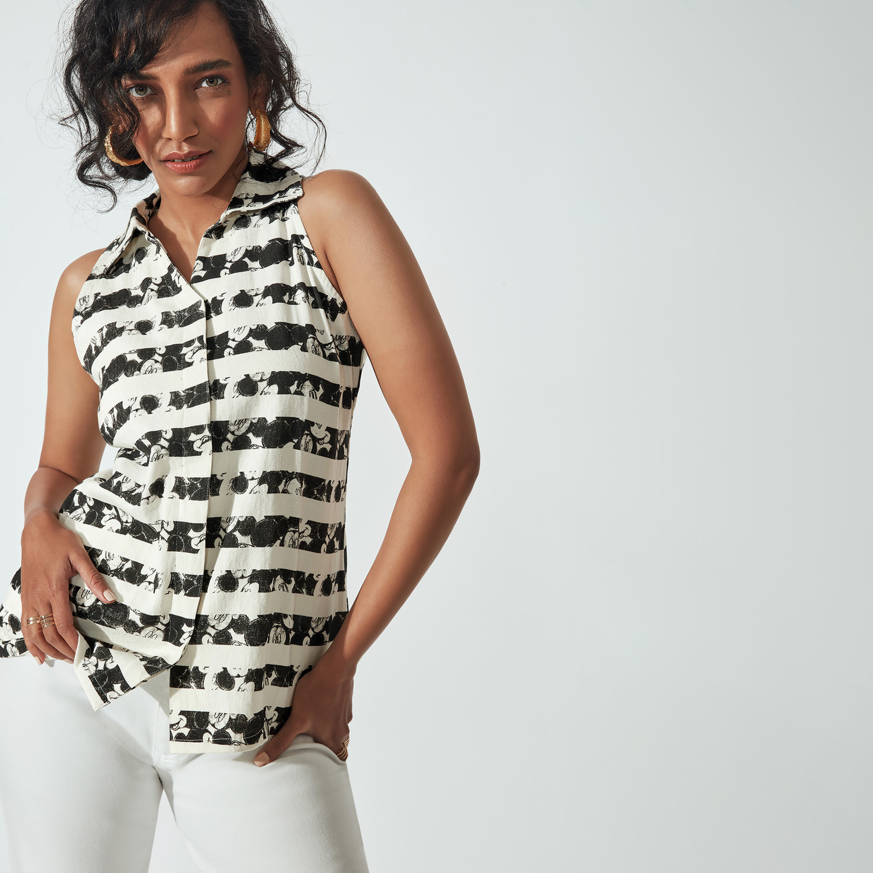 بلوزة بدون أكمام بياقة قميص ميكي مع مخططة من ليبل أوف لايف-women-clothing-shirtsandblouses-blouses-image-1
