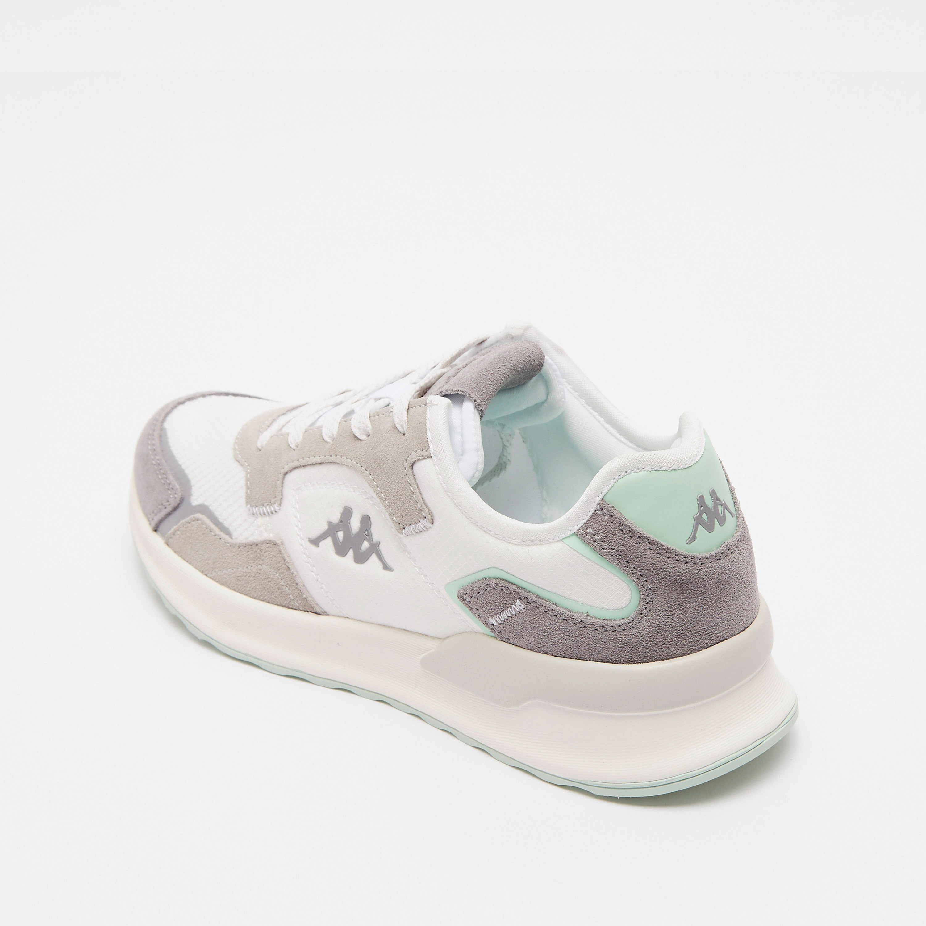 حذاء رياضي مبطّن برباط إغلاق للنساء من كابا-women-shoes-sneakers-image-3