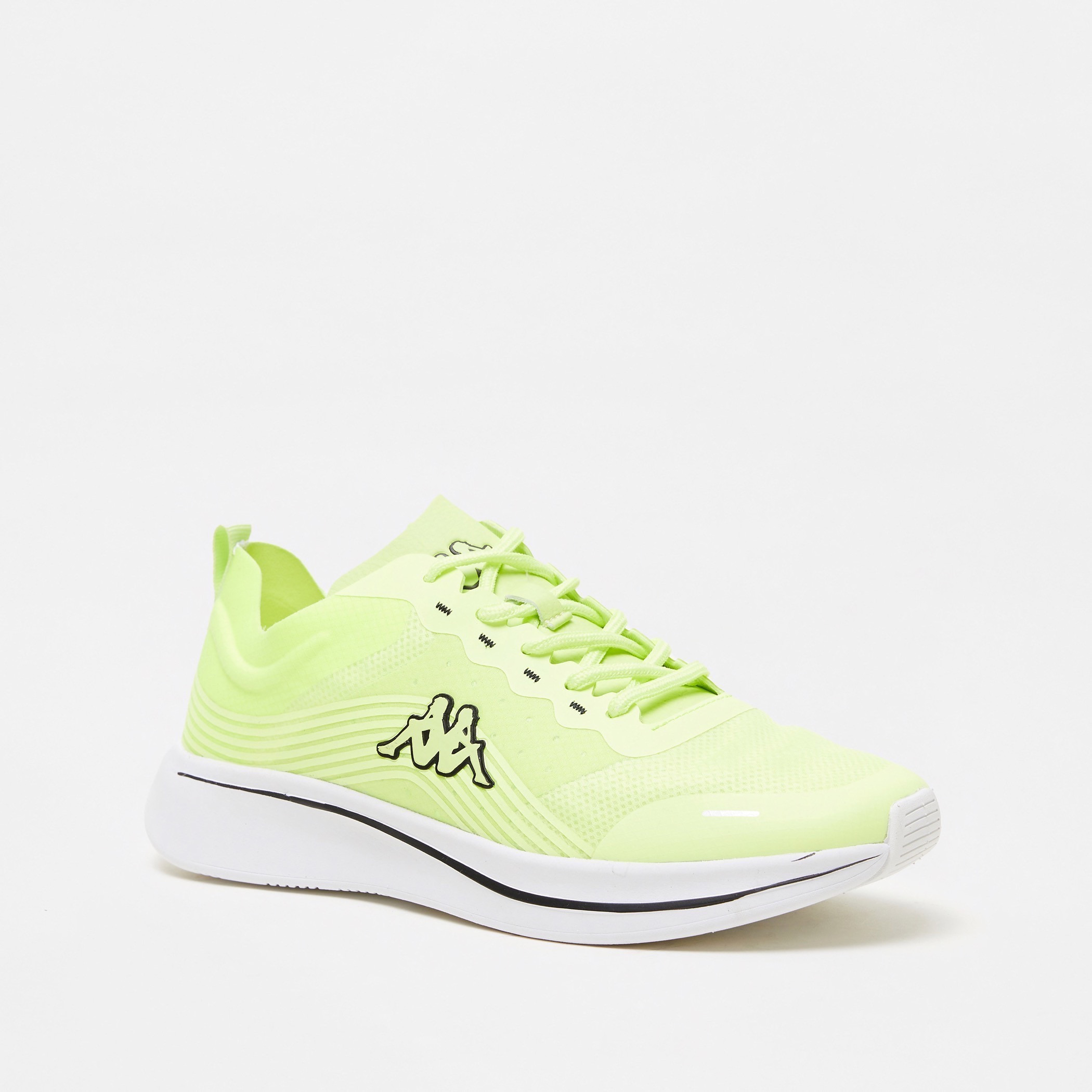 حذاء سنيكرز بارز الملمس برباط إغلاق وتفاصيل مغرزة-sports-men-shoes-image-2
