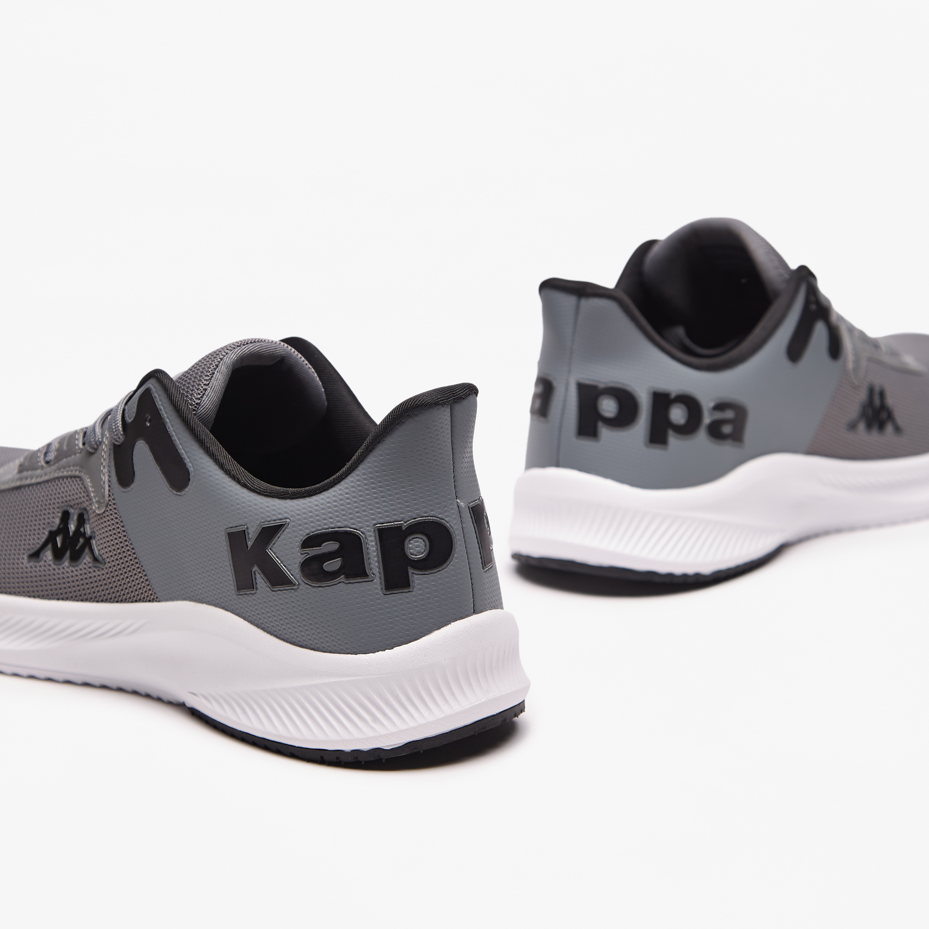 حذاء سنيكرز برباط إغلاق وكاحل منخفض للرجال من كابا-sports-men-shoes-image-4