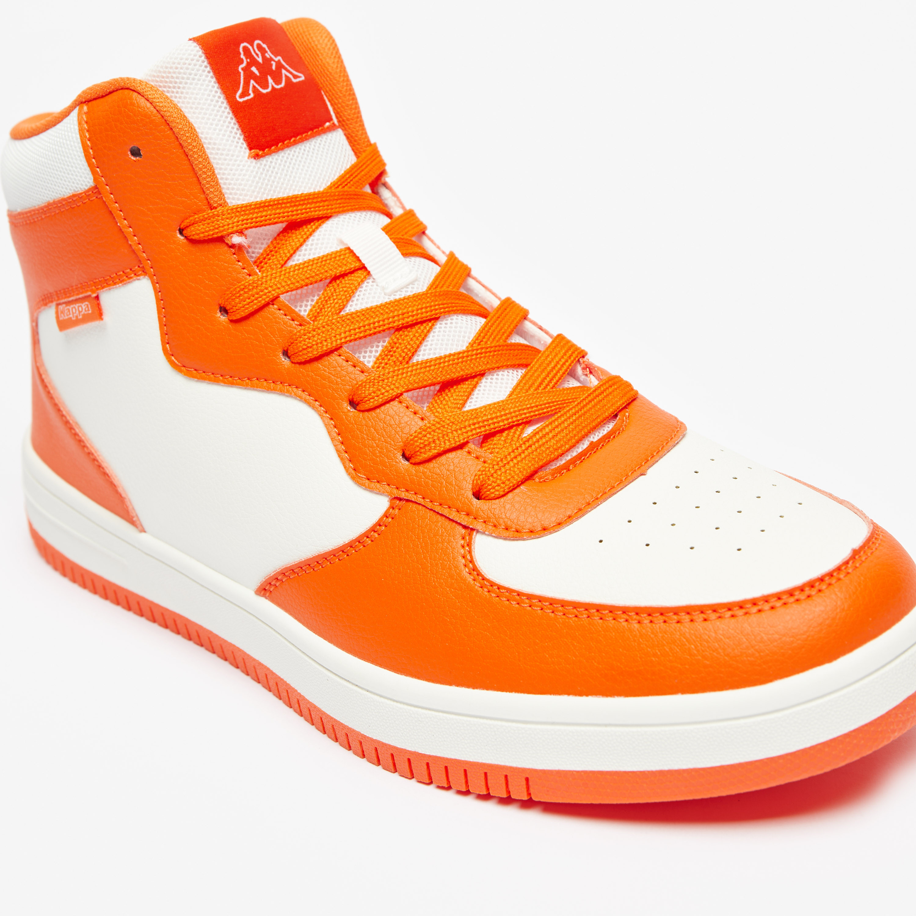 حذاء سنيكرز بقصة مرتفعة وبرباط إغلاق للرجال من كابا-men-shoes-sneakers-image-18