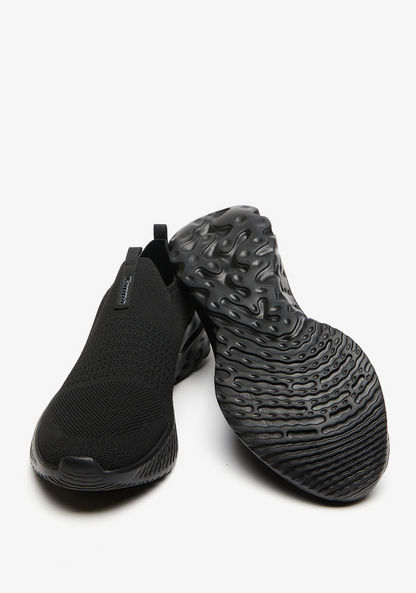 Kappa Men's Solid Slip-On Walking Shoes with Pull Tabs