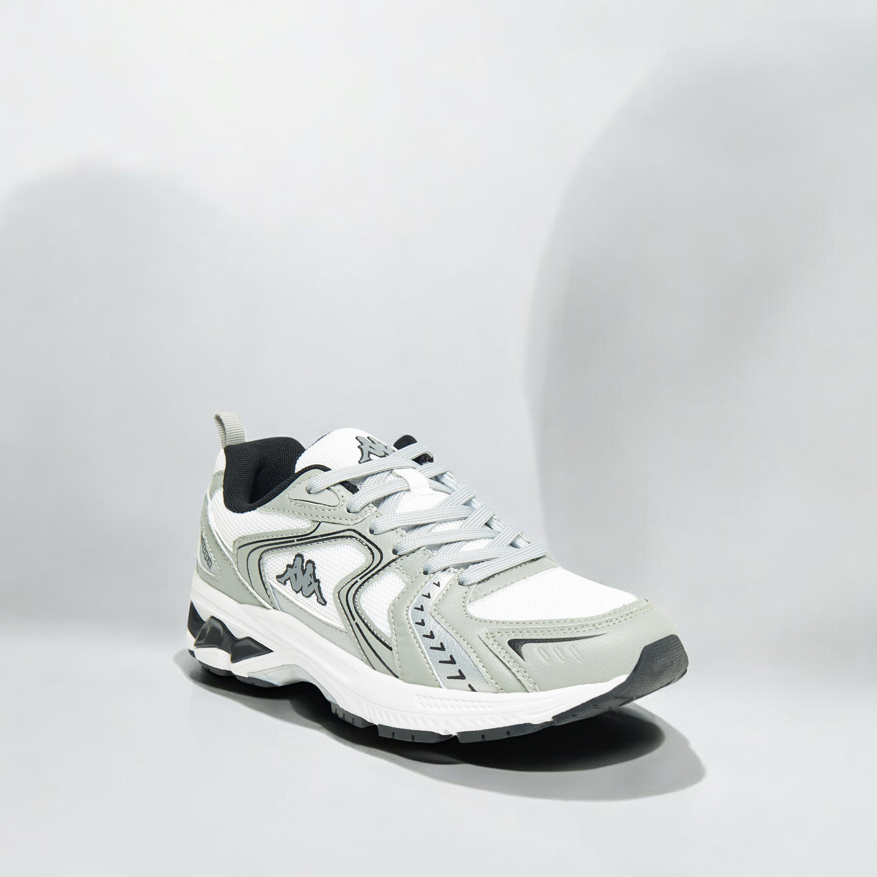 حذاء مشي متعدد التصاميم برباط إغلاق للنساء من كابا-sports-women-shoes-image-1
