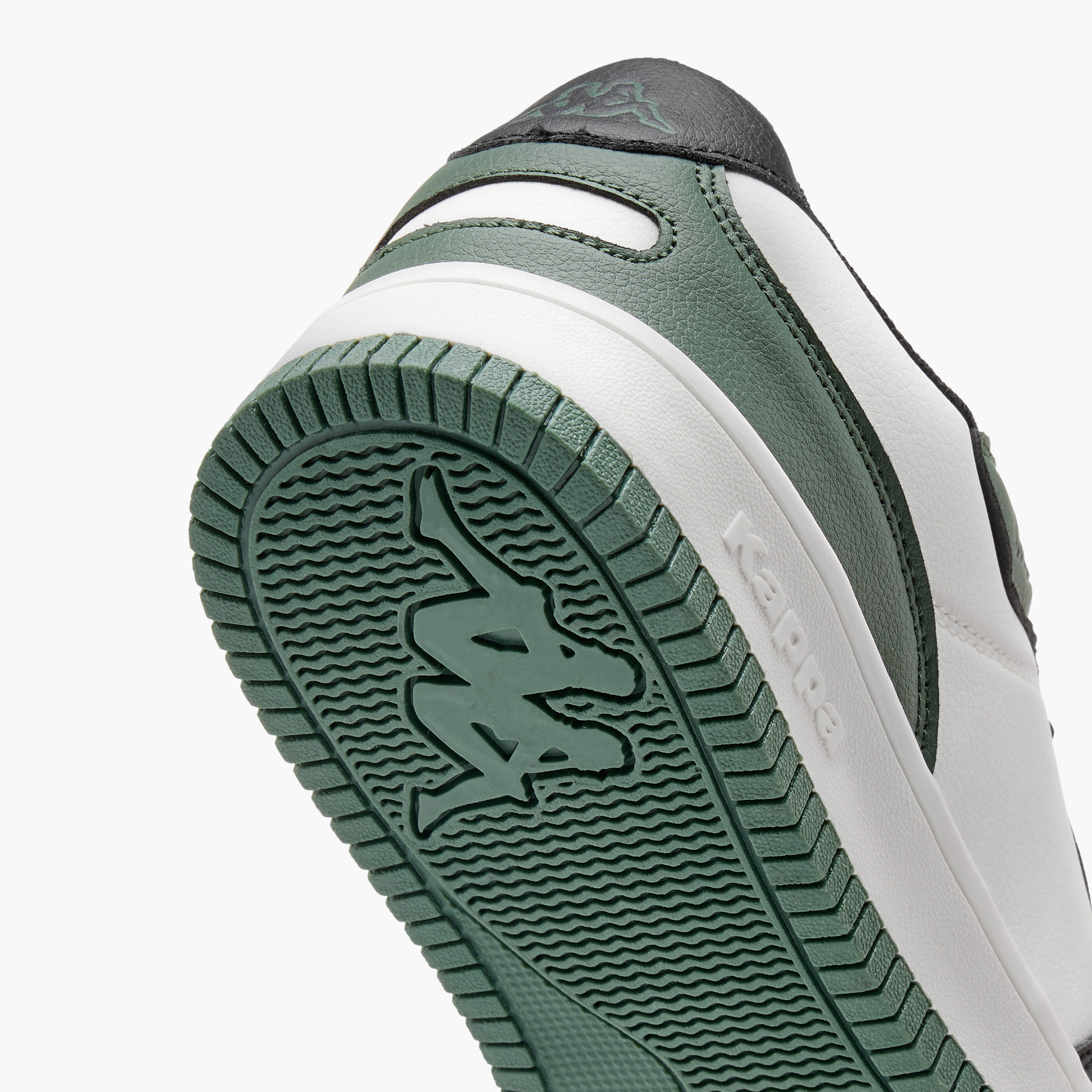 حذاء رياضي برباط إغلاق للرجال من كابا - SHO23AA021M-sports-men-shoes-image-5