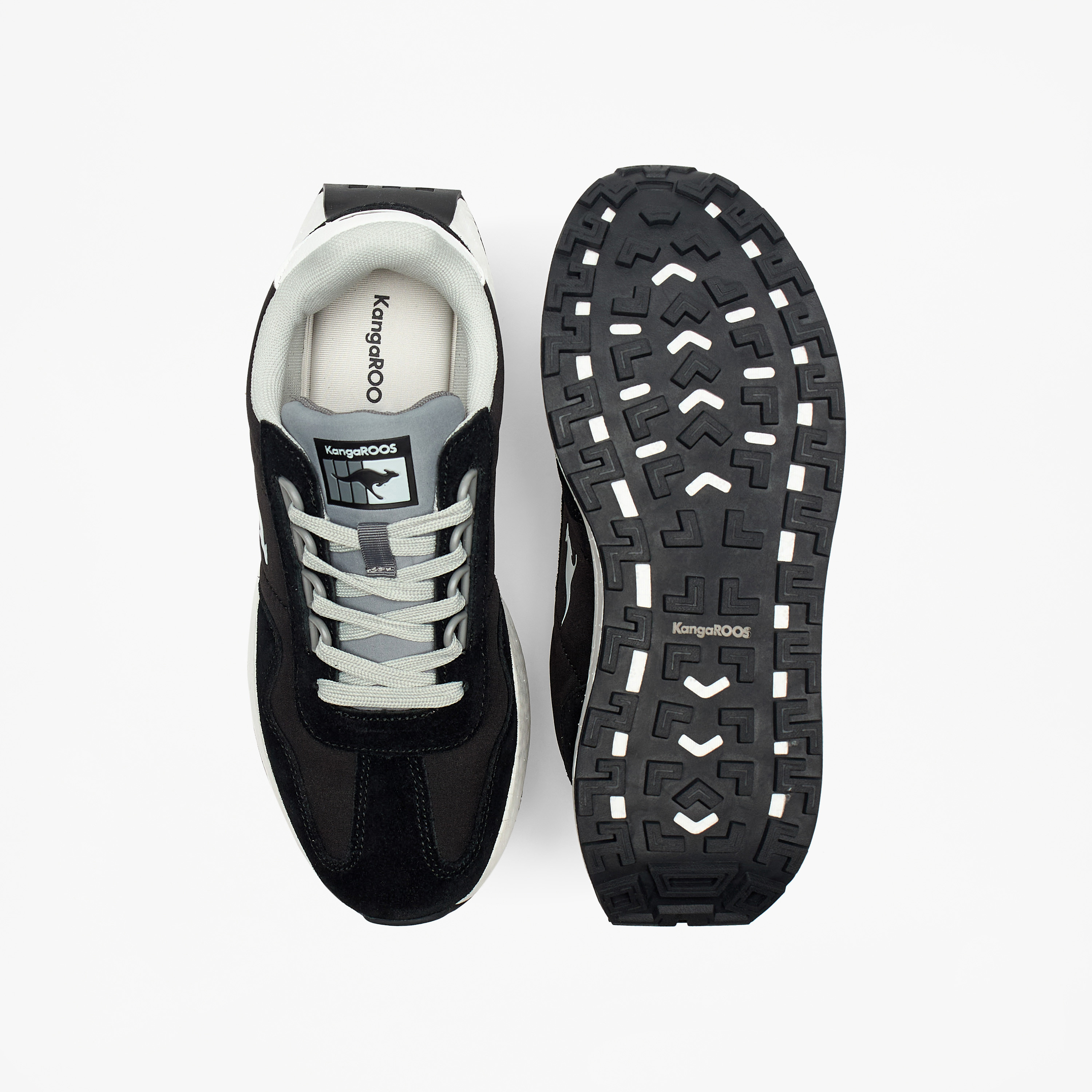 حذاء مشي بتفاصيل شعار ورباط إغلاق للنساء من كانجاروز-sports-women-shoes-image-5