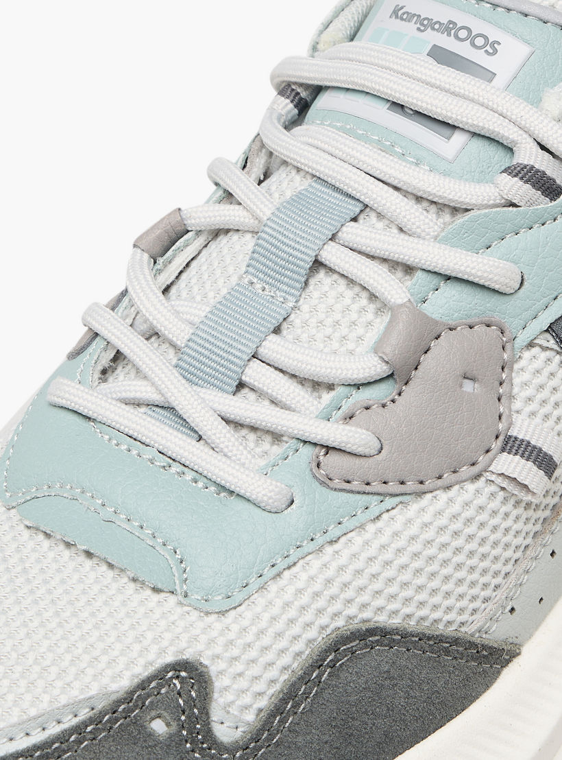 حذاء رياضي بألواح ورباط إغلاق للنساء من كانجاروز-women-shoes-sports-image-6