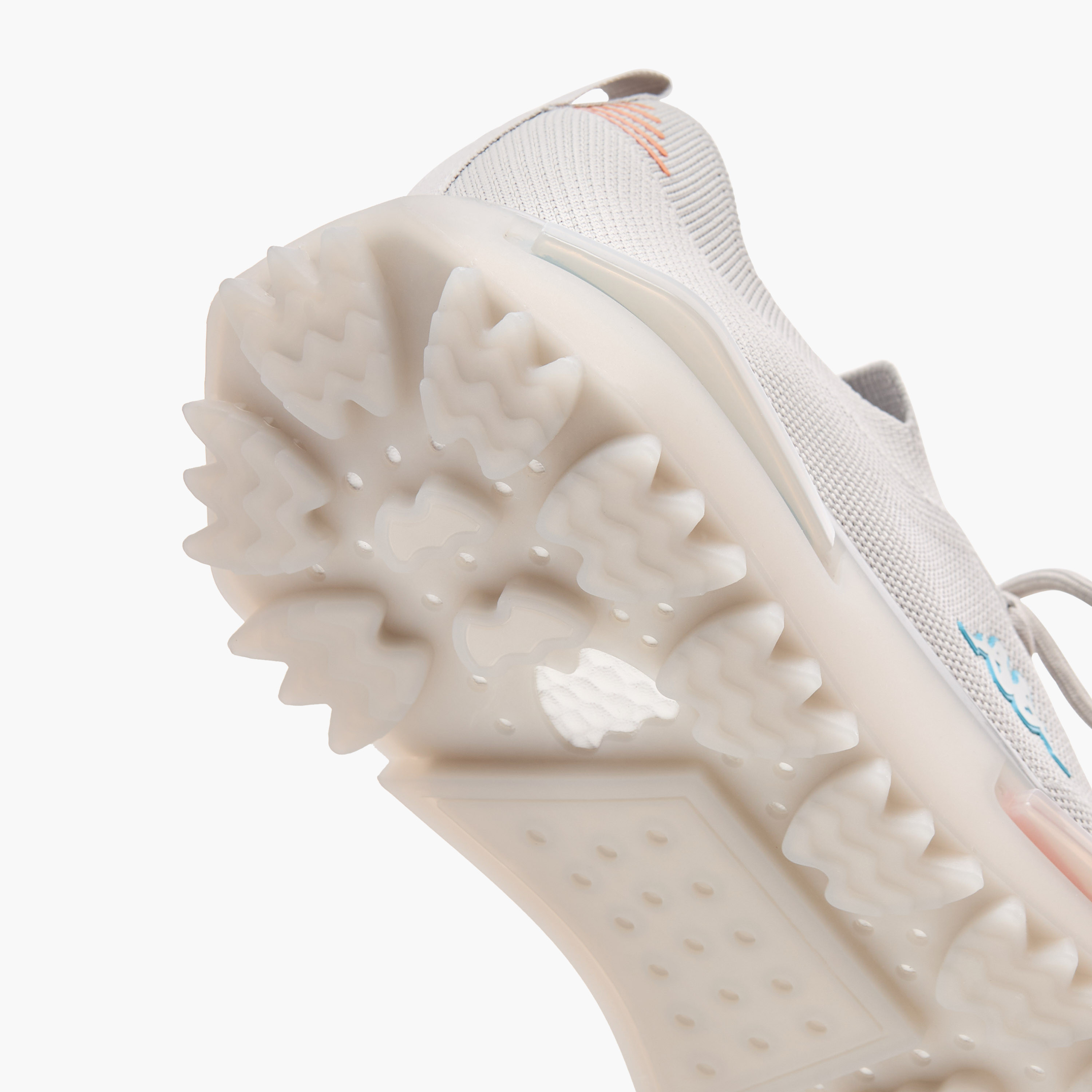 حذاء سنيكرز خفيف الوزن بارز الملمس سهل الارتداء بألسنة سحب للرجال من كابا-men-shoes-sneakers-image-10
