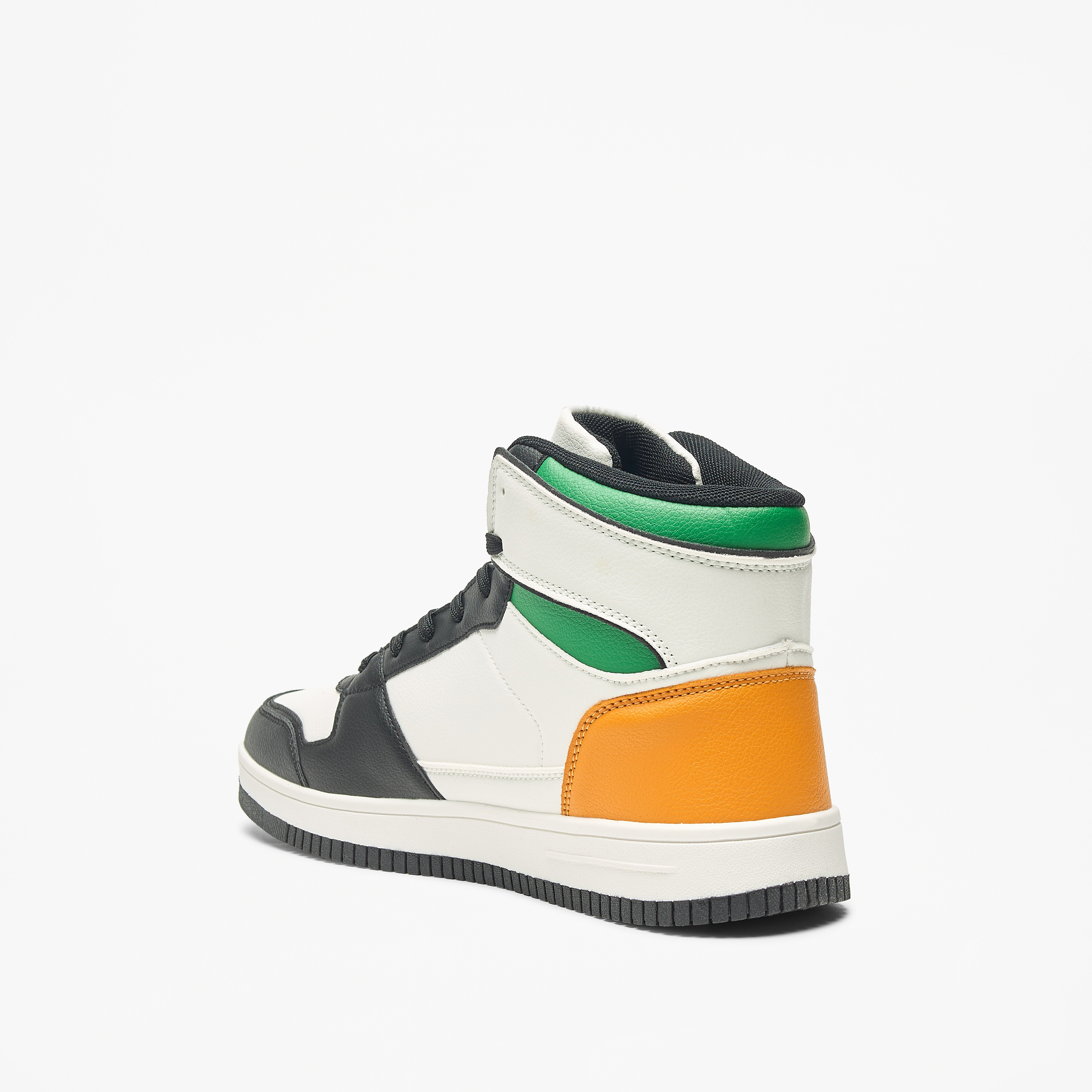 حذاء سنيكرز برقبة عالية ورباط إغلاق للرجال من كابا-men-shoes-sneakers-image-2