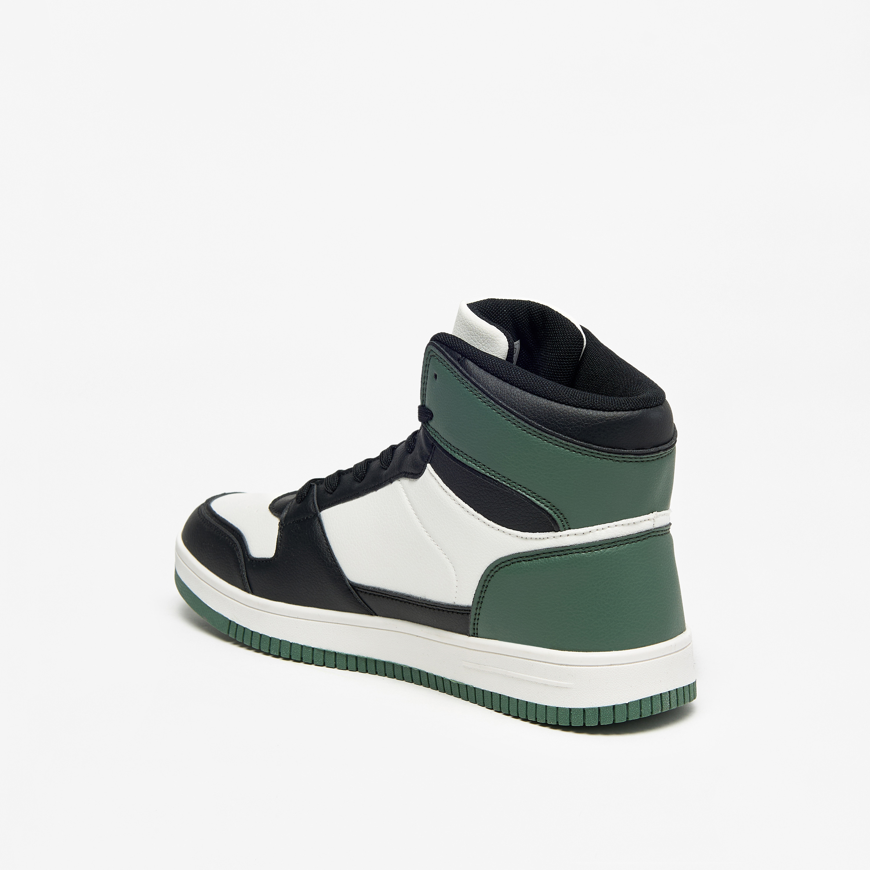 حذاء سنيكرز بكاحل مرتفع ورباط اغلاق للرجال من كابا-men-shoes-sneakers-image-2