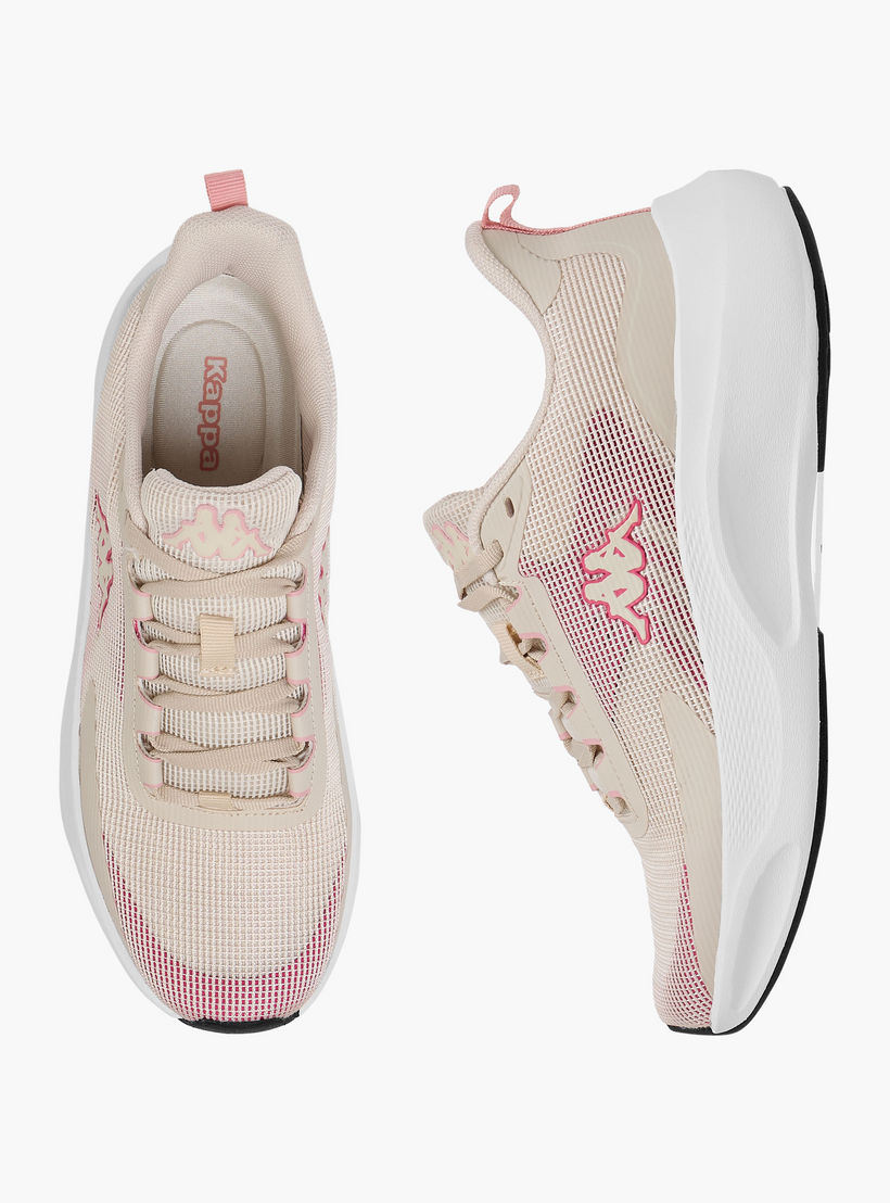 حذاء رياضي بتفاصيل شعار ورباط إغلاق للنساء من كابا-women-shoes-sports-image-1