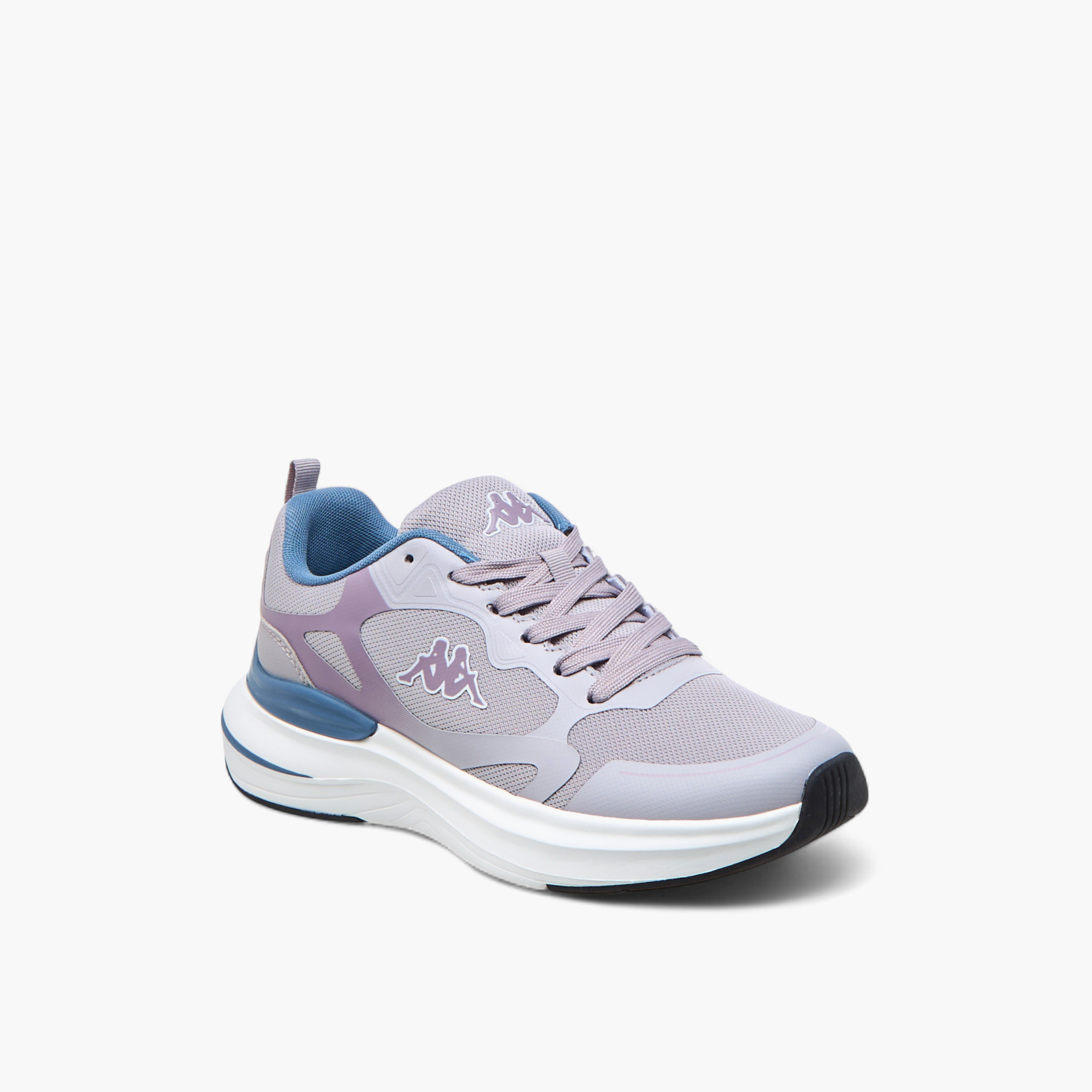 حذاء رياضي برباط إغلاق وتفاصيل الشعار للنساء من كابا-women-shoes-sports-image-2