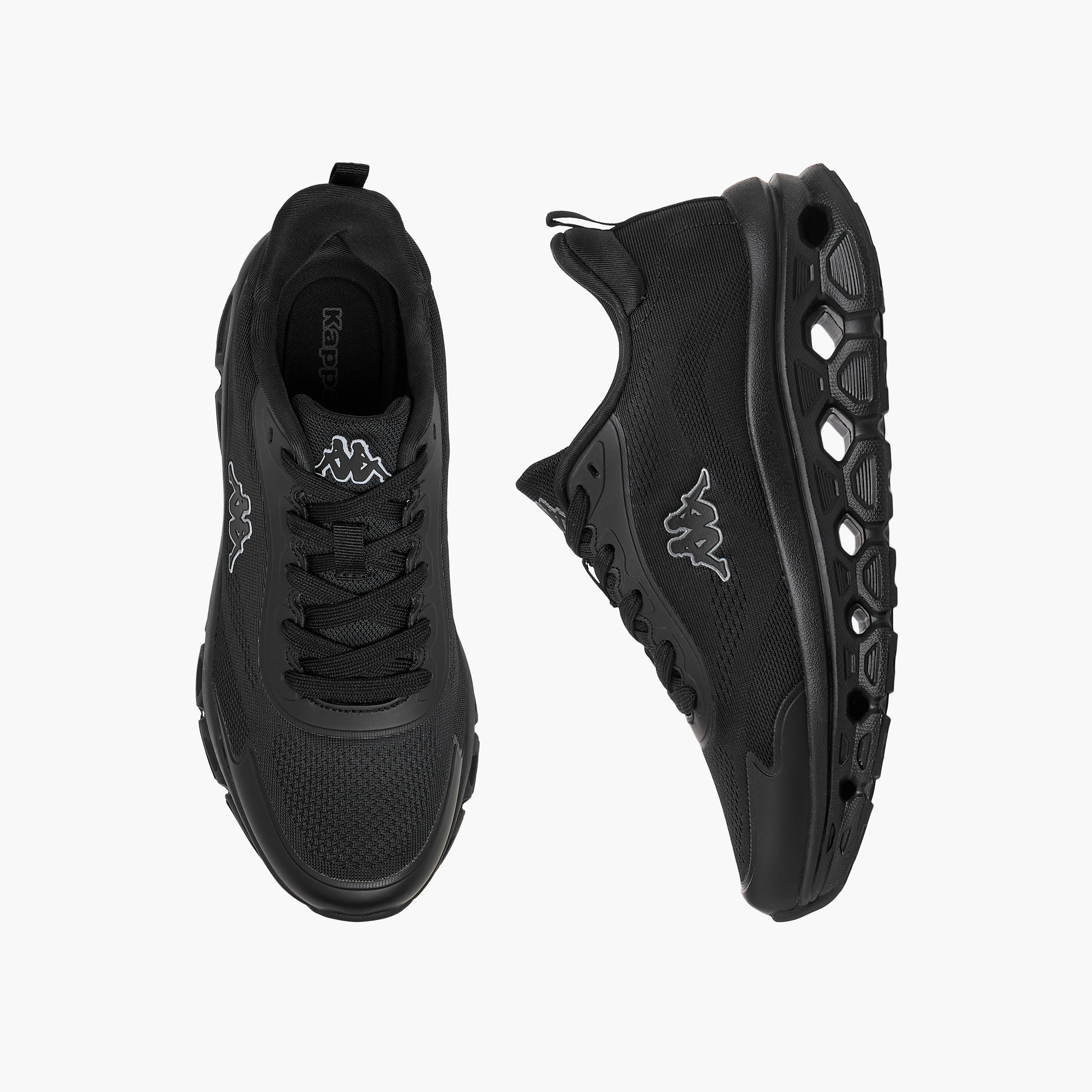 حذاء رياضي بتفاصيل شعار ورباط إغلاق للنساء من كابا-women-shoes-sports-image-1