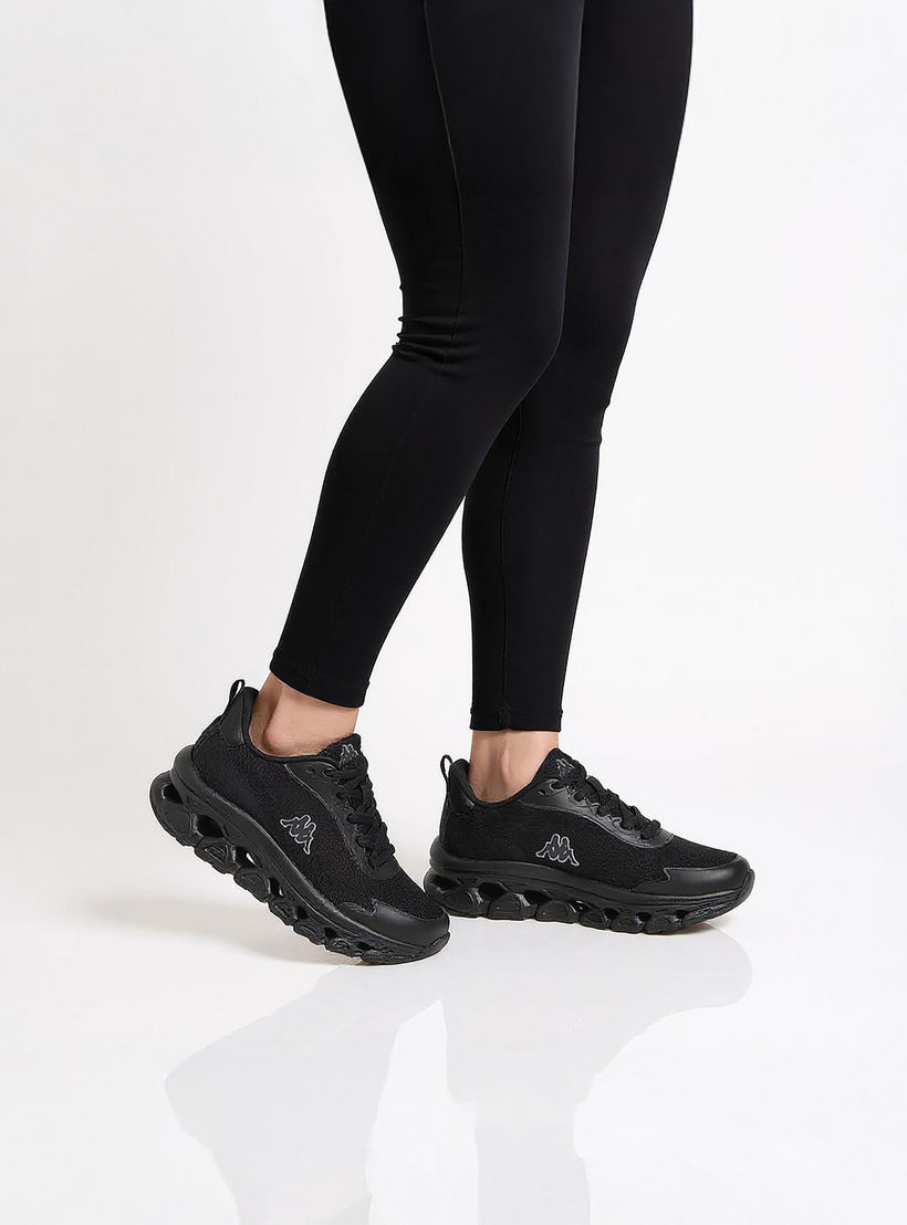 حذاء رياضي بتفاصيل شعار ورباط إغلاق للنساء من كابا-women-shoes-sports-image-3