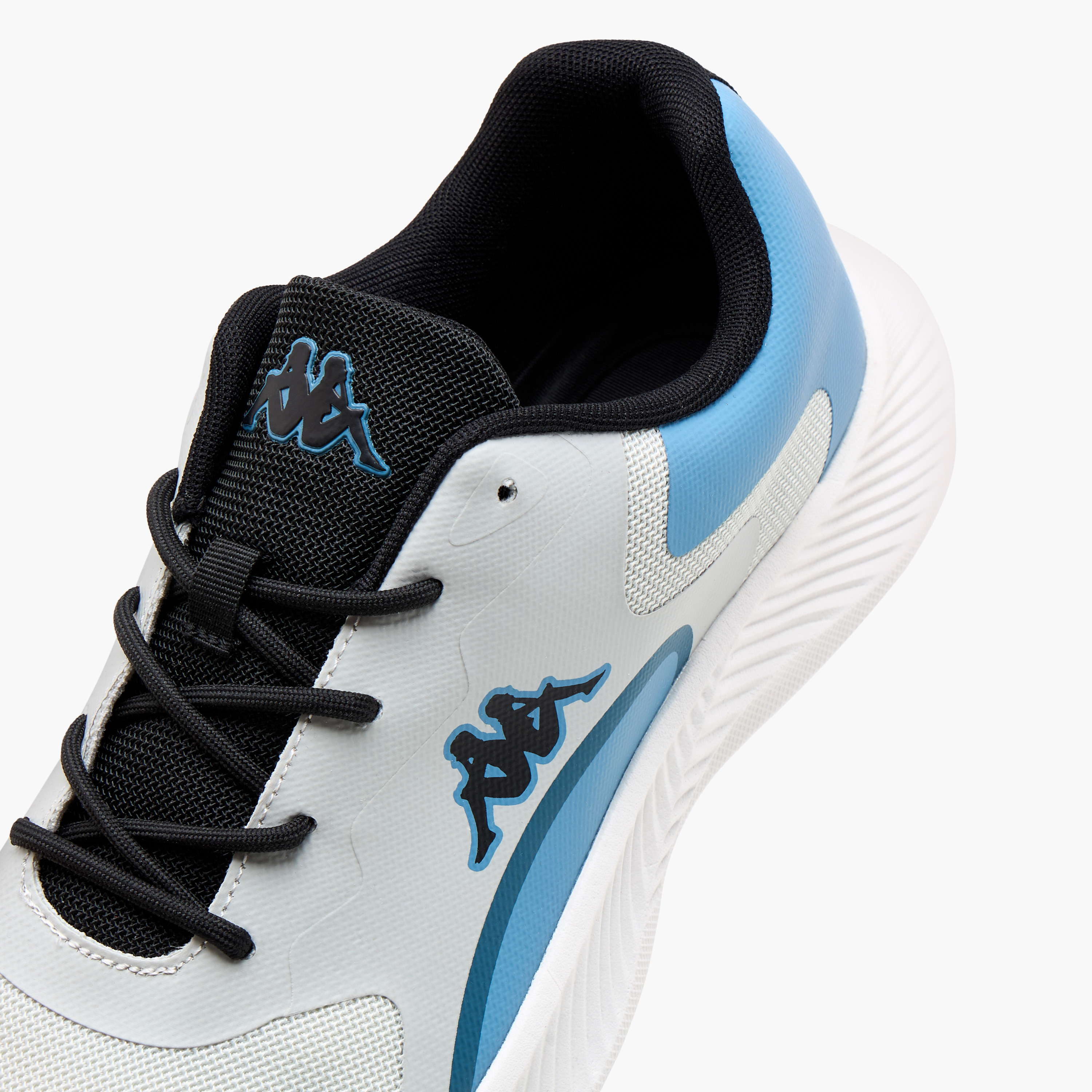 حذاء رياضي برباط إغلاق وتفاصيل شعار للرجال من كابا-sports-men-shoes-image-4