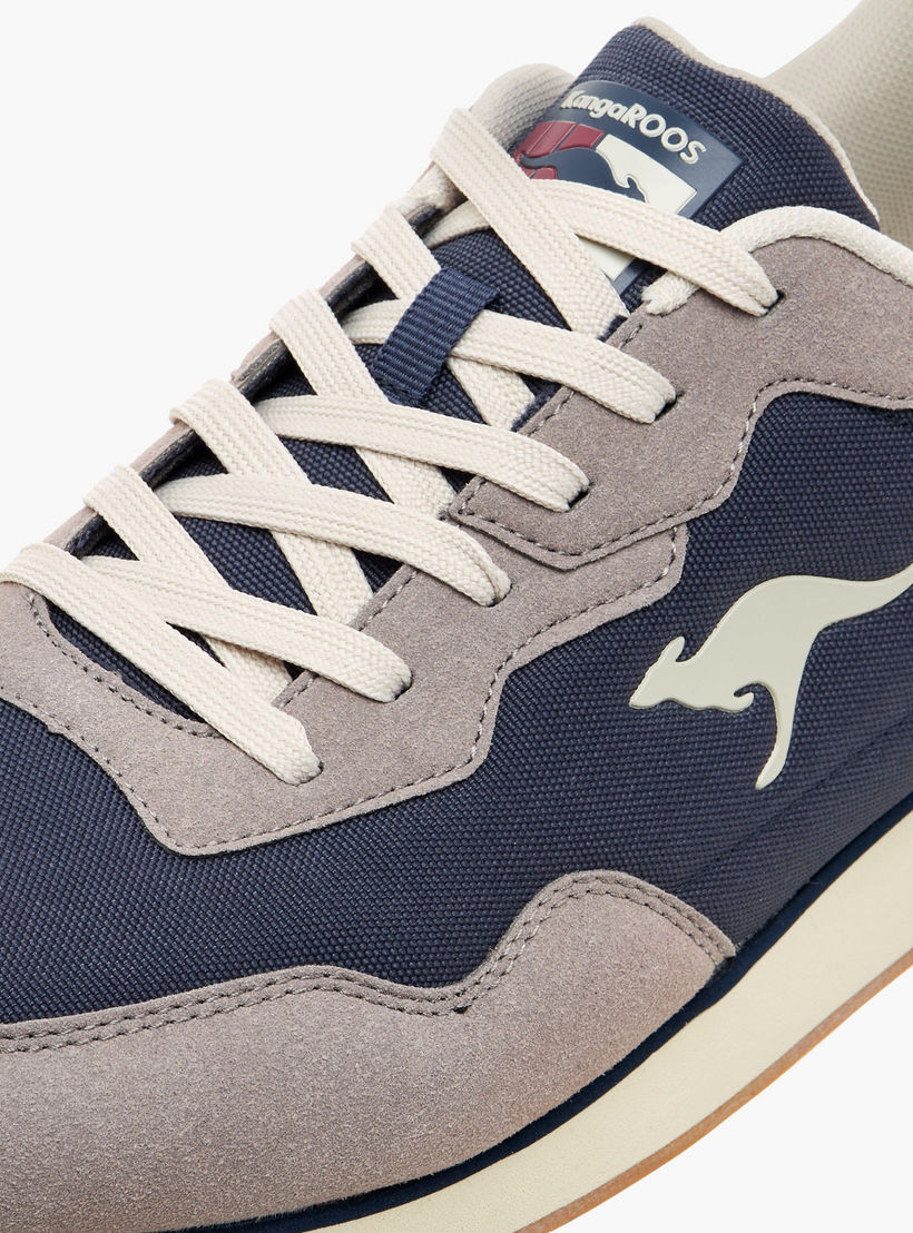 حذاء سنيكرز برباط وألواح للرجال من كانجاروز-men-shoes-sneakers-image-5