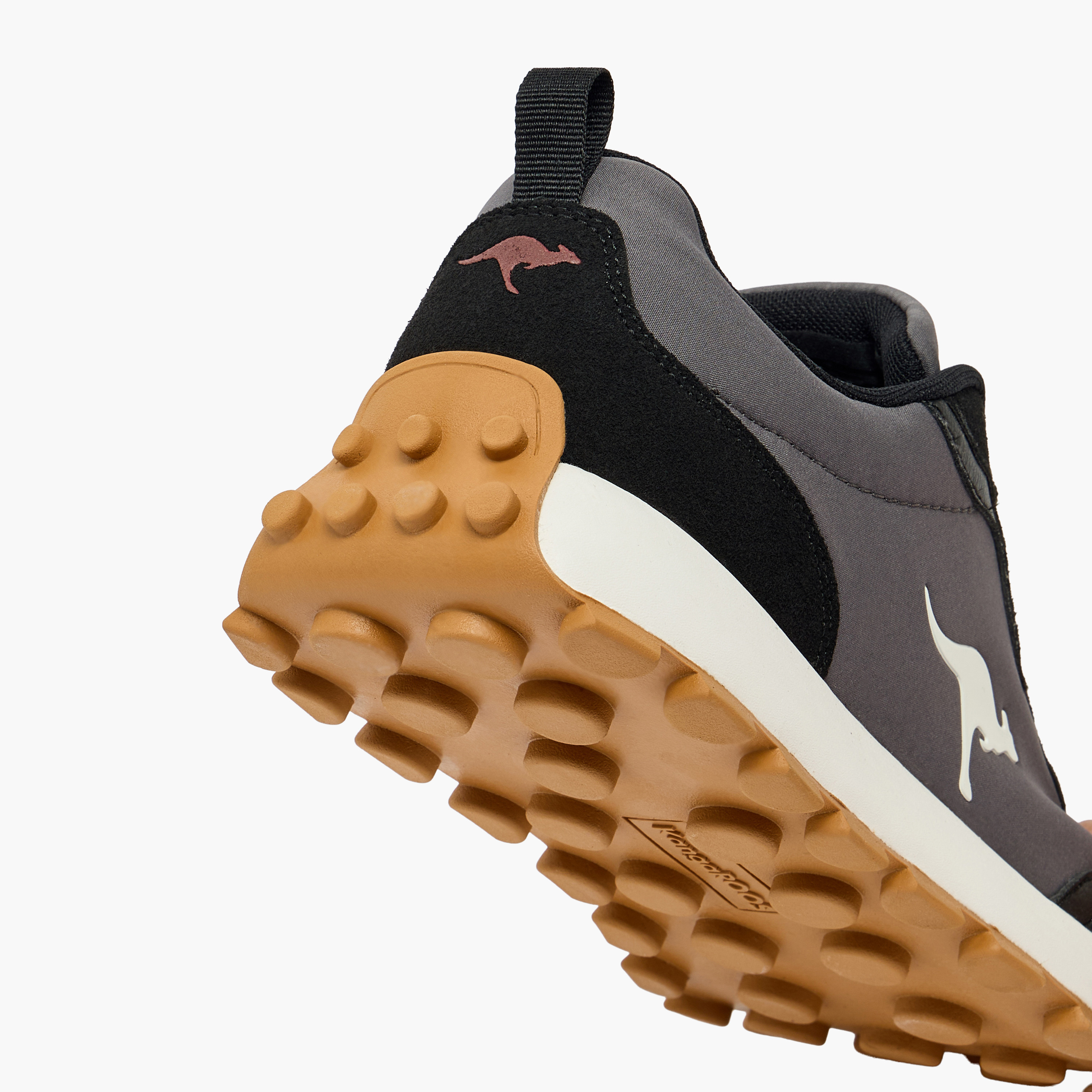 حذاء رياضي بقوالب ملونة للرجال من كانجاروز-men-shoes-sports-image-7
