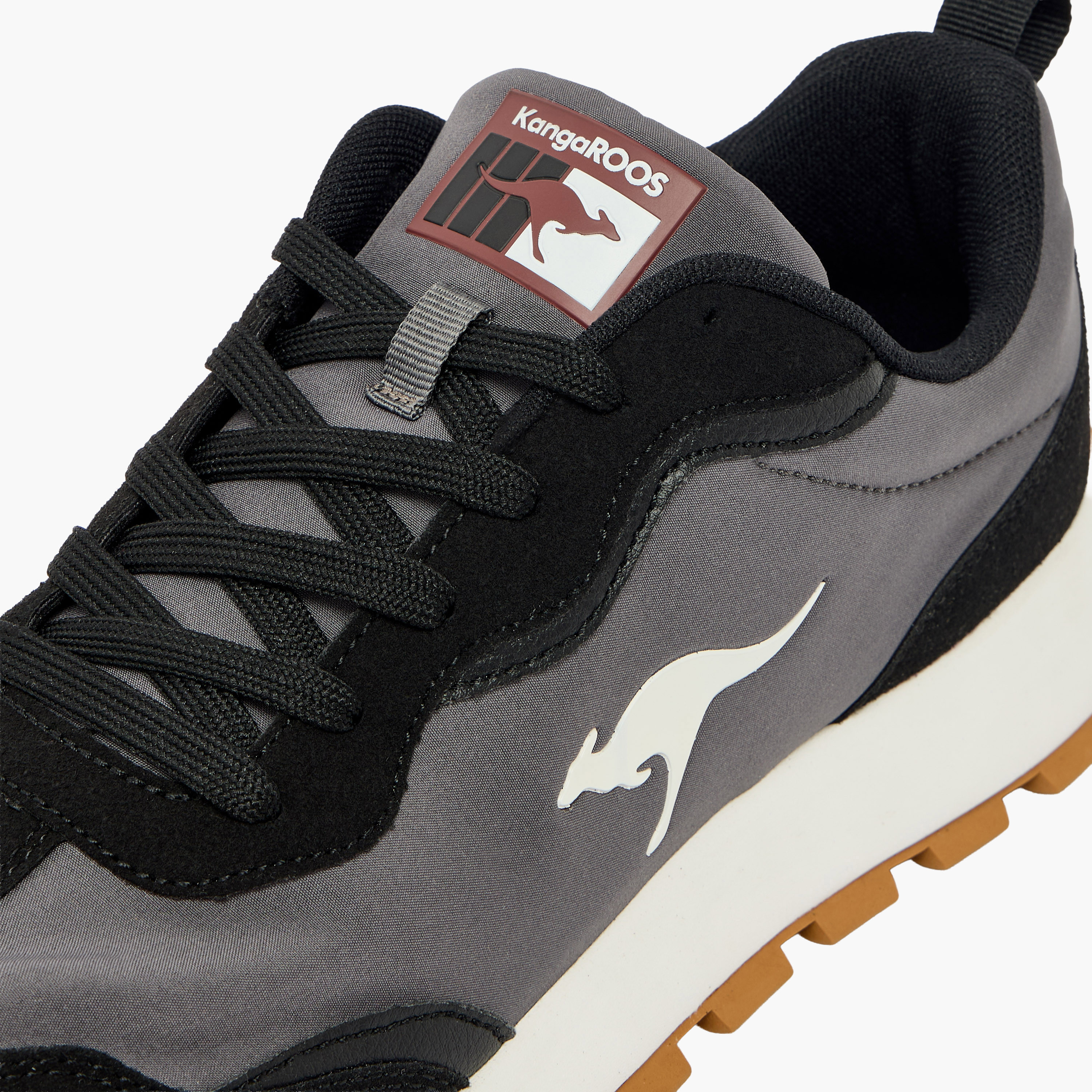 حذاء رياضي بقوالب ملونة للرجال من كانجاروز-men-shoes-sports-image-8