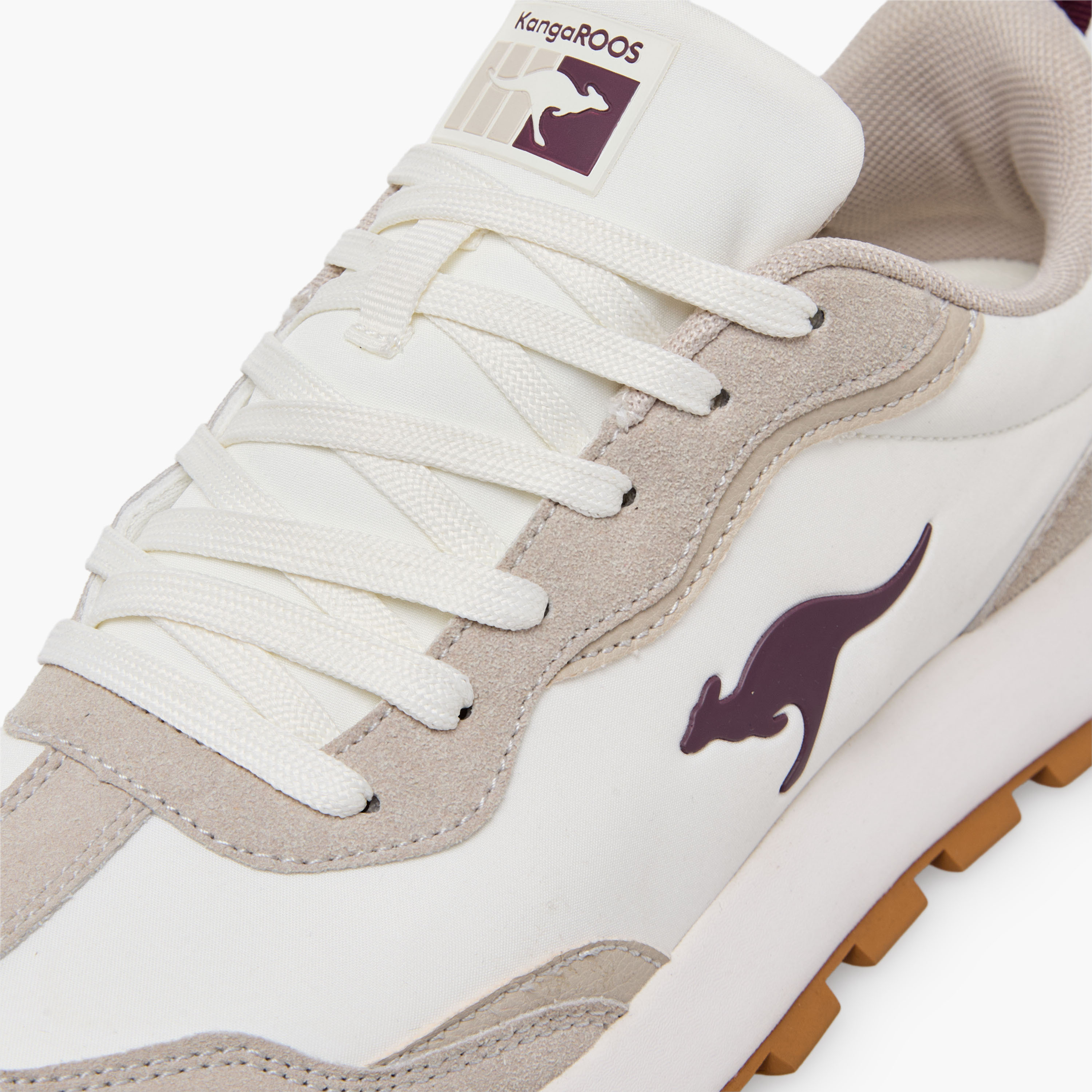 حذاء رياضي برباط إغلاق للنساء من كانجاروز-women-shoes-sports-image-7