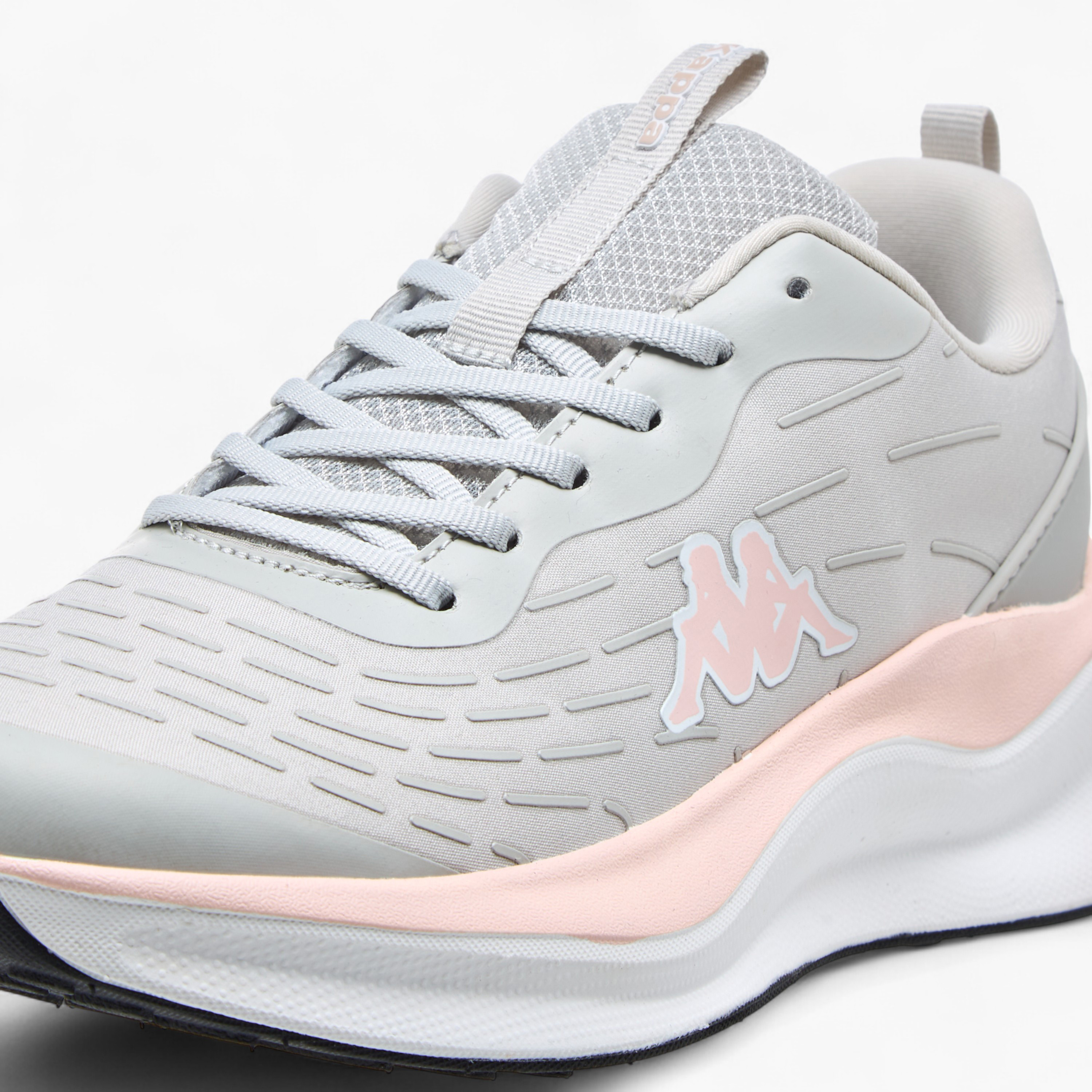 حذاء رياضي برباط إغلاق وتفاصيل الشعار للنساء من كابا-women-shoes-sports-image-4
