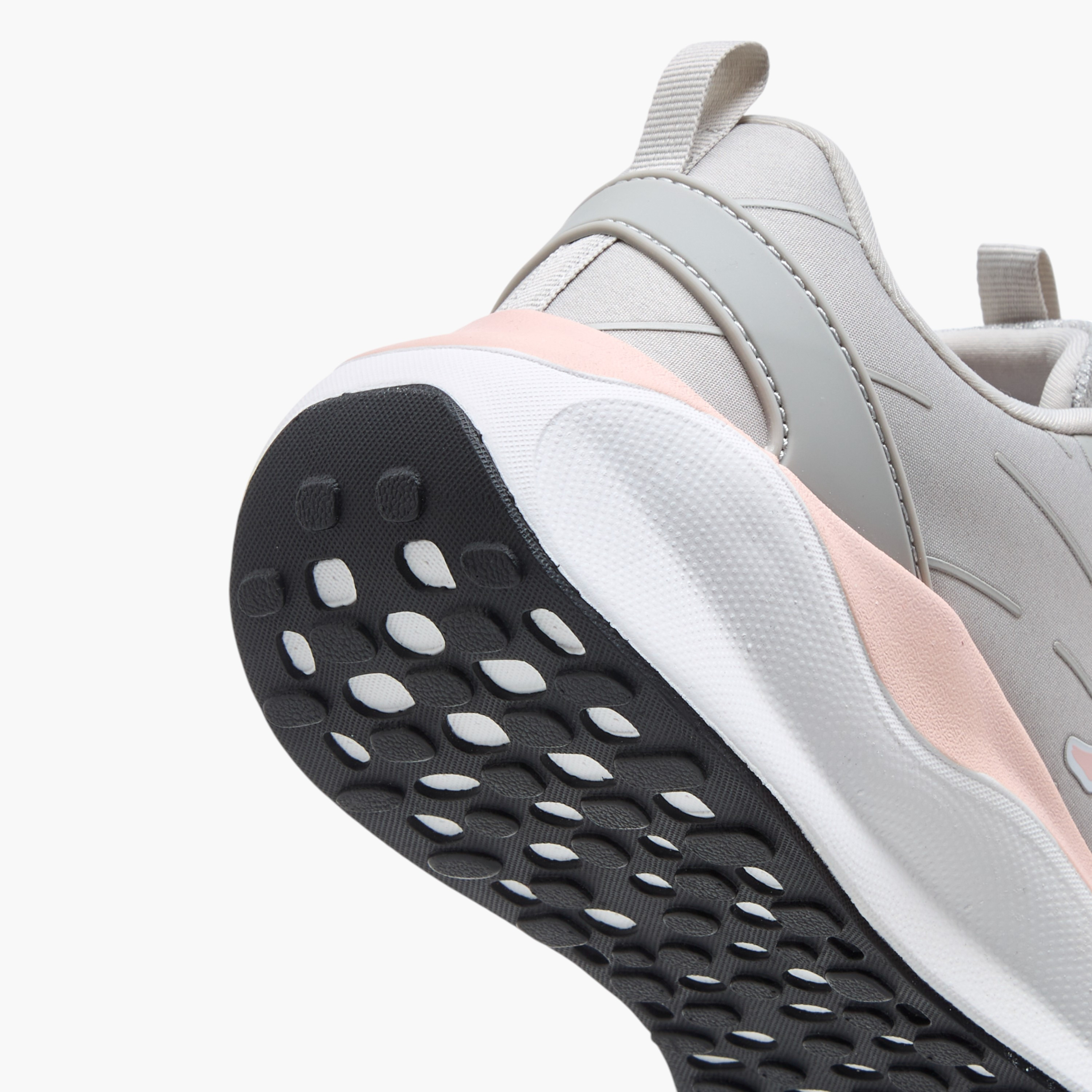 حذاء رياضي برباط إغلاق وتفاصيل الشعار للنساء من كابا-women-shoes-sports-image-5