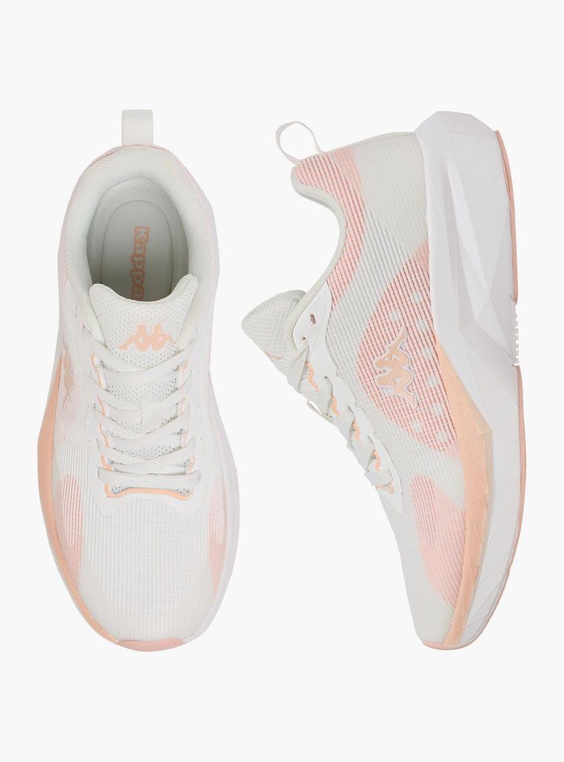 حذاء رياضي برباط إغلاق وتفاصيل شعار للنساء من كابا-women-shoes-sports-image-1